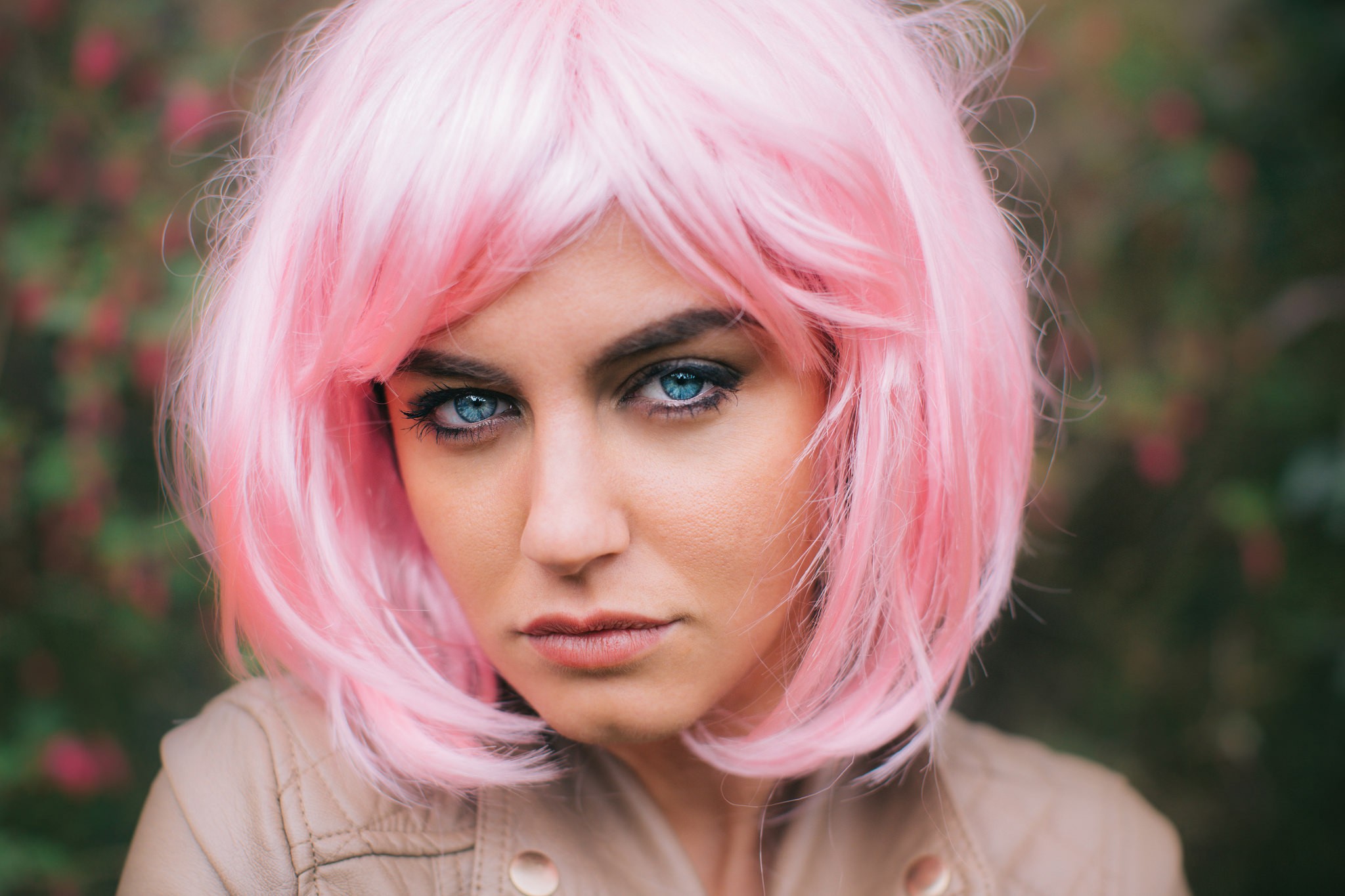 Women Pink Hair Wigs Face Aurela Skandaj 2048x1365