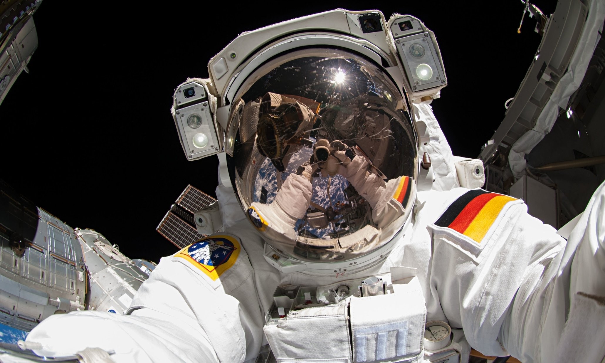 Space Universe Space Station Orbits Orbital Stations Space Suit Astronaut German Flag Helmet Self Sh 2060x1236