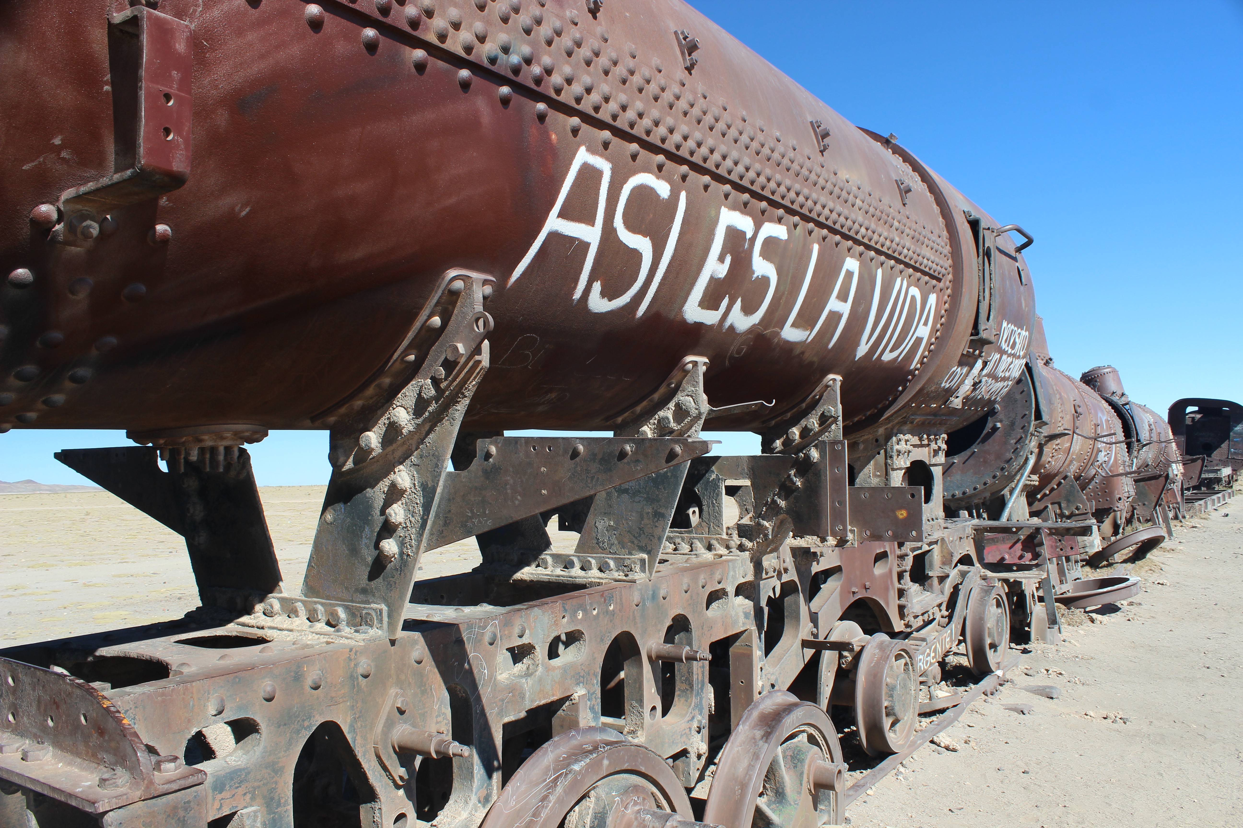 Train Desert Bolivia Clear Sky 5184x3456