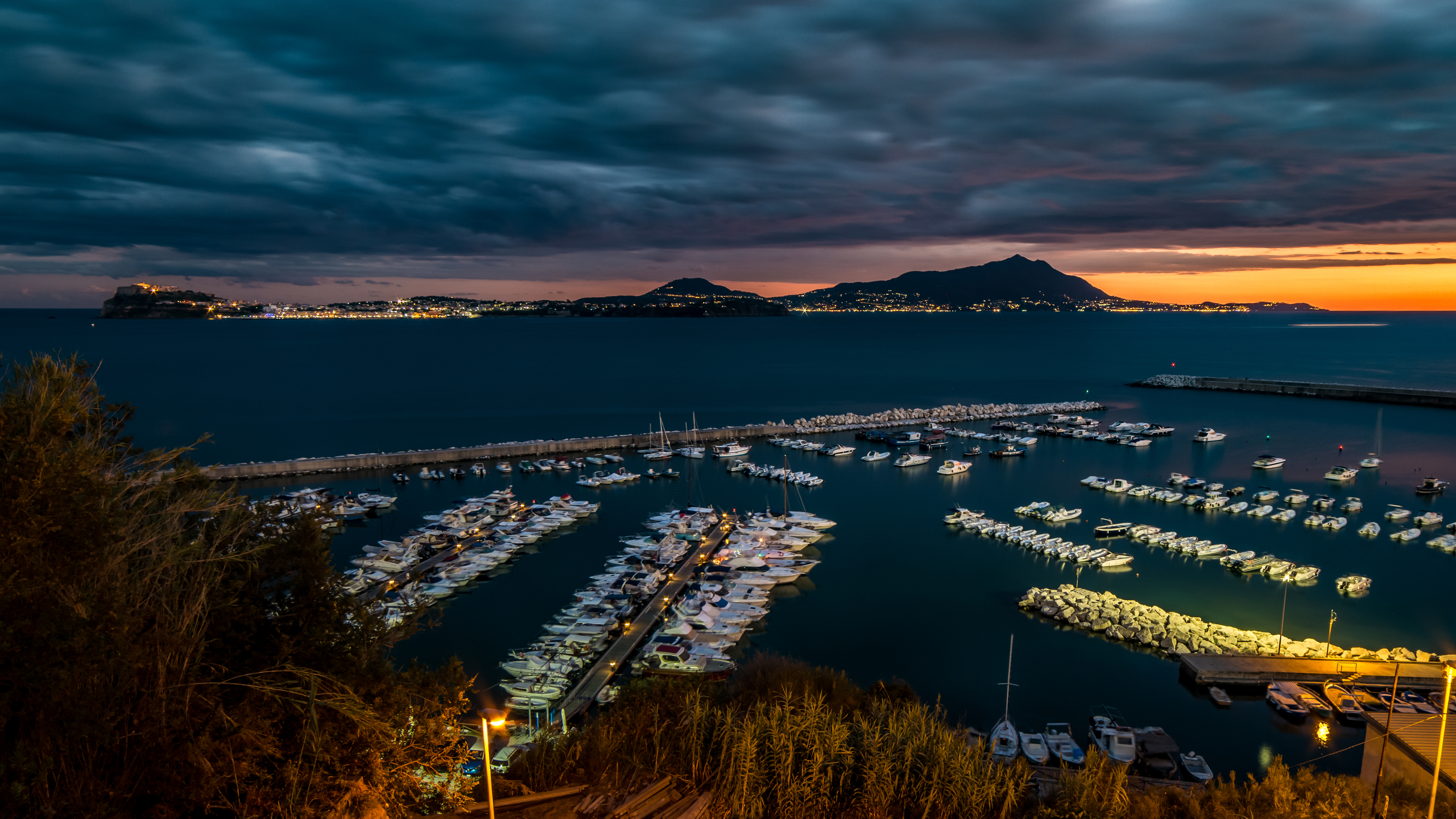 Naples Campania Landscape Italy Bay Night Lights 2560x1440