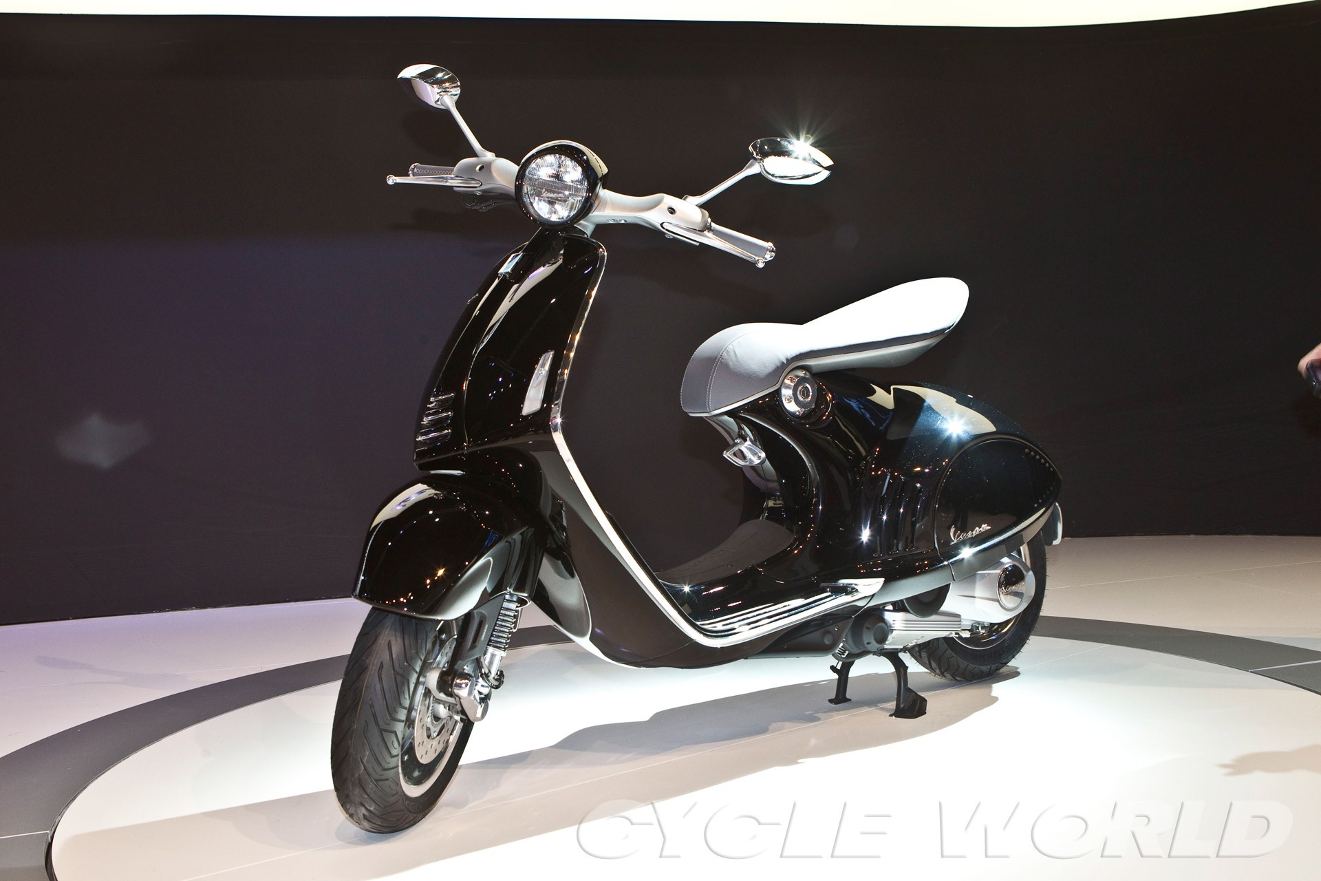 Vespa Motorcycle Vehicle 1920x1280