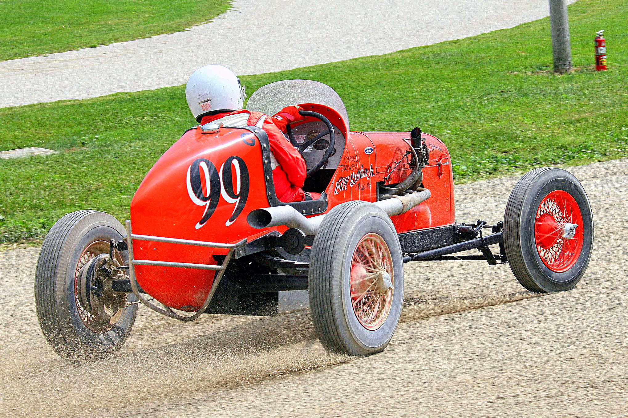 1930 Sprint Car Race Car 2039x1360