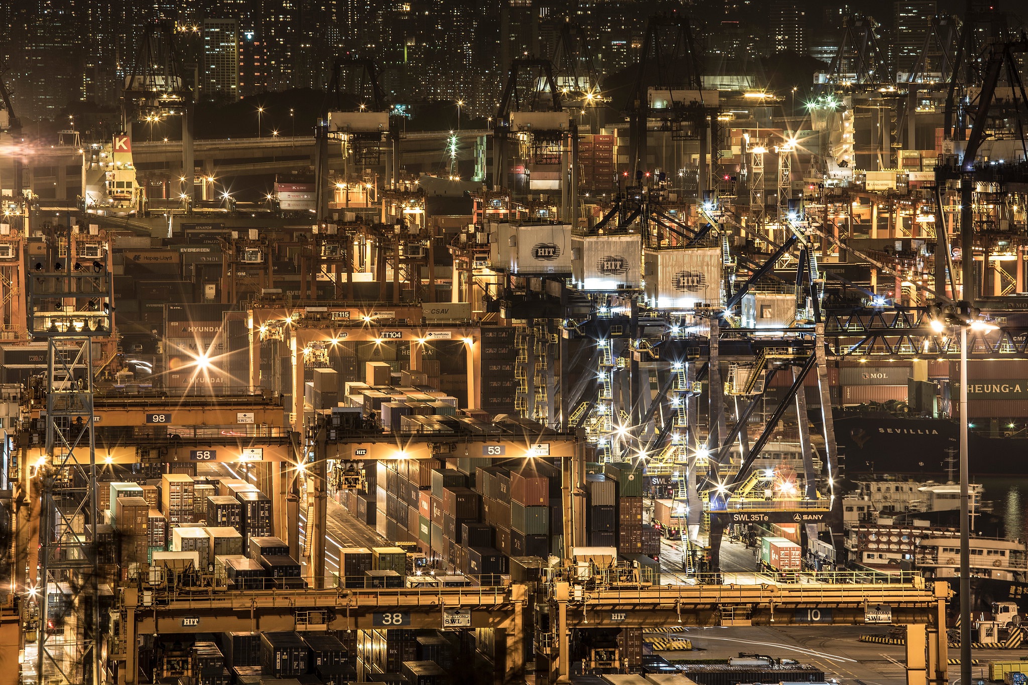 Night Lights Harbor Containers Cranes Machine Hong Kong 2048x1365