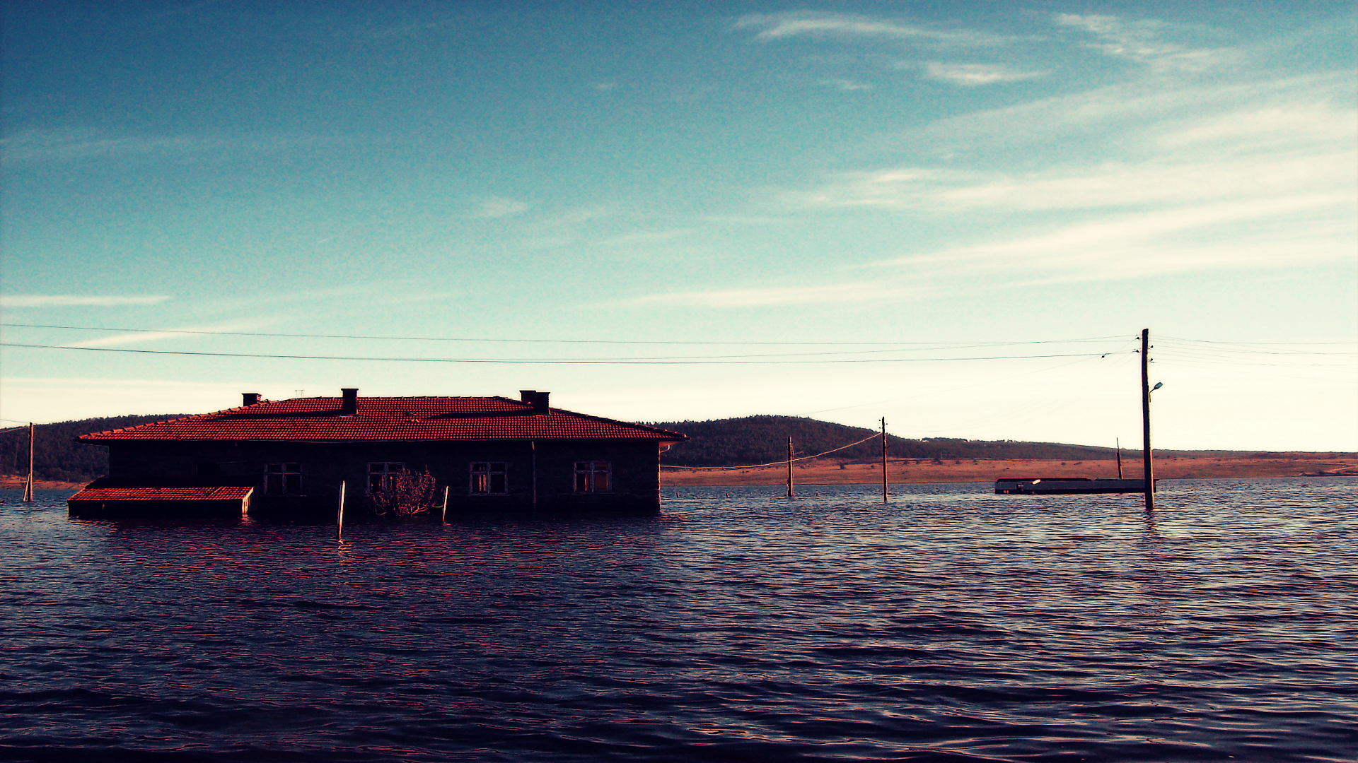 Flood Landscape House Utility Pole 1920x1080