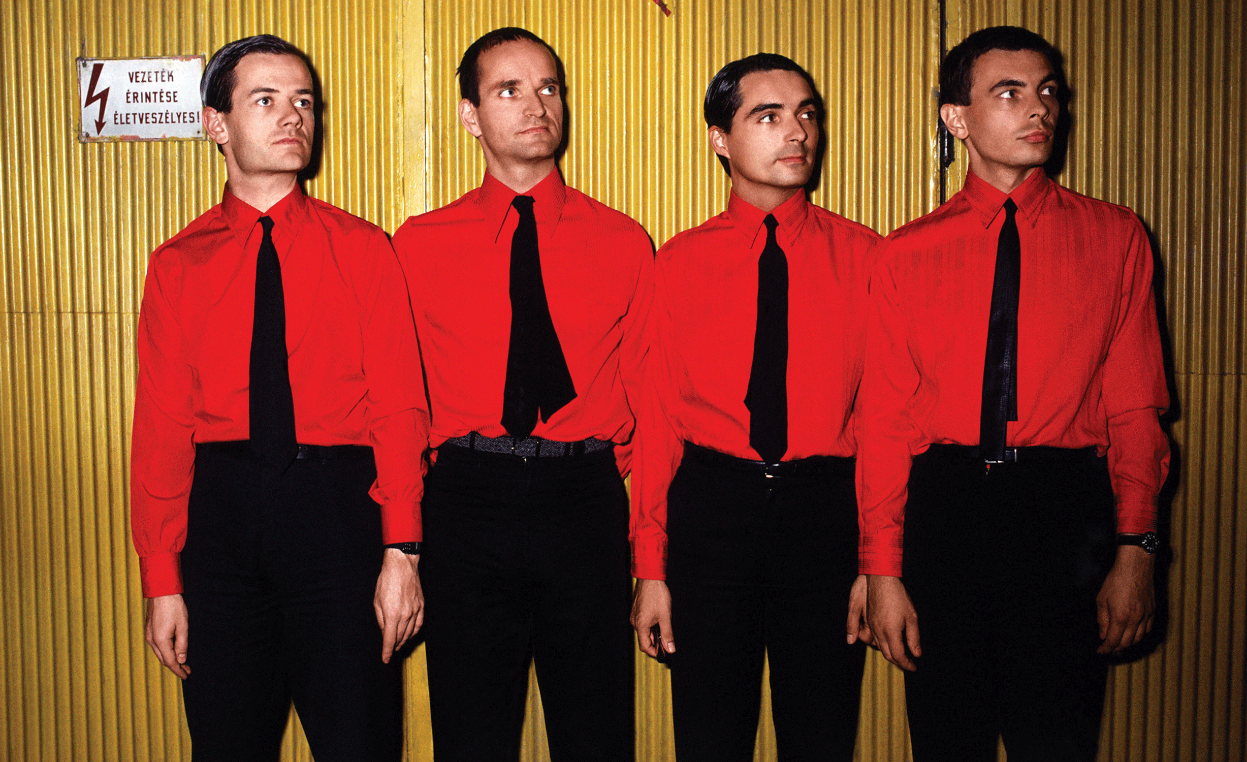 Musician Kraftwerk Eletronic Street Music 2455x1500