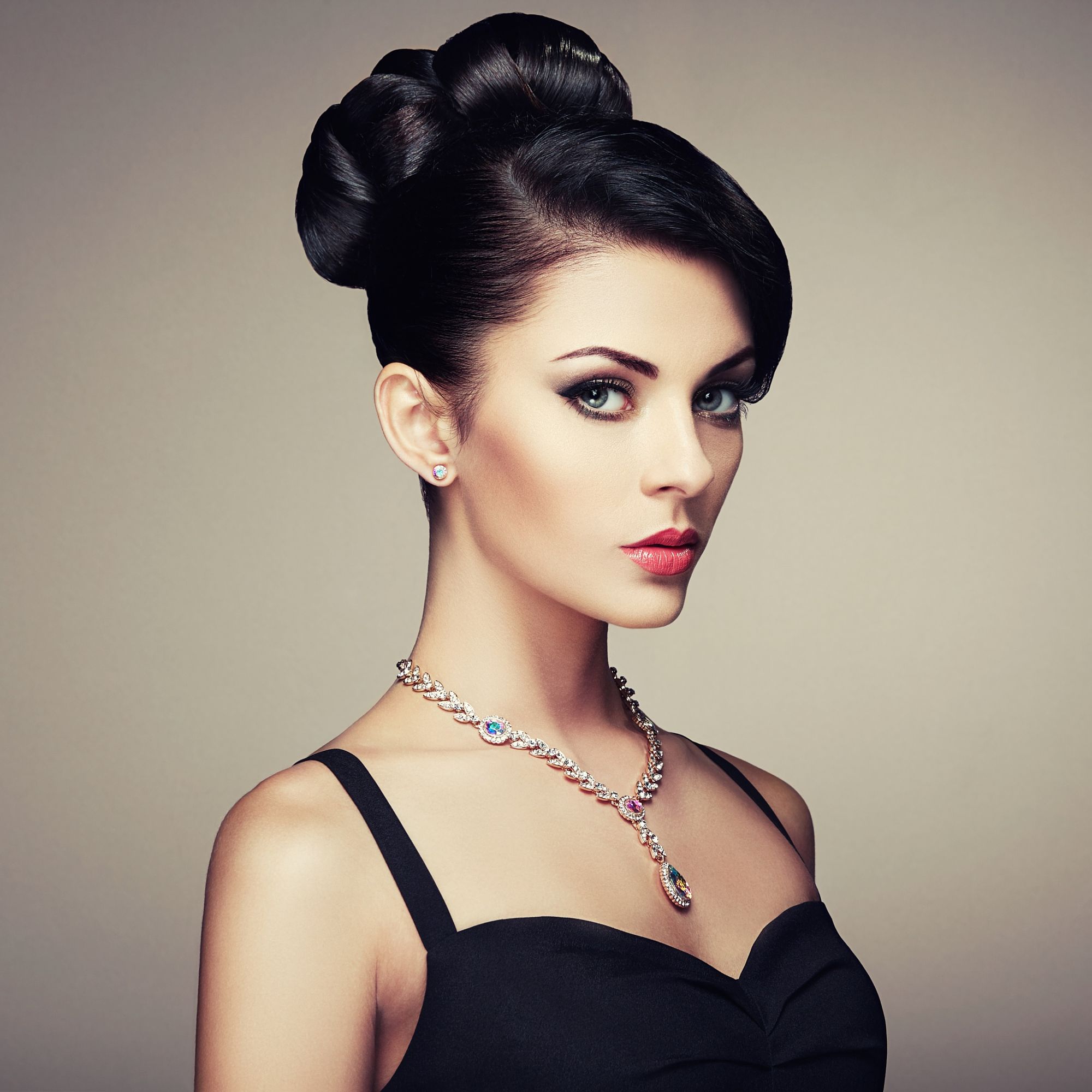 Oleg Gekman Women Dark Hair Hairbun Looking At Viewer Make Up Lipstick Jewelry Earring Necklace Dres 2000x2000
