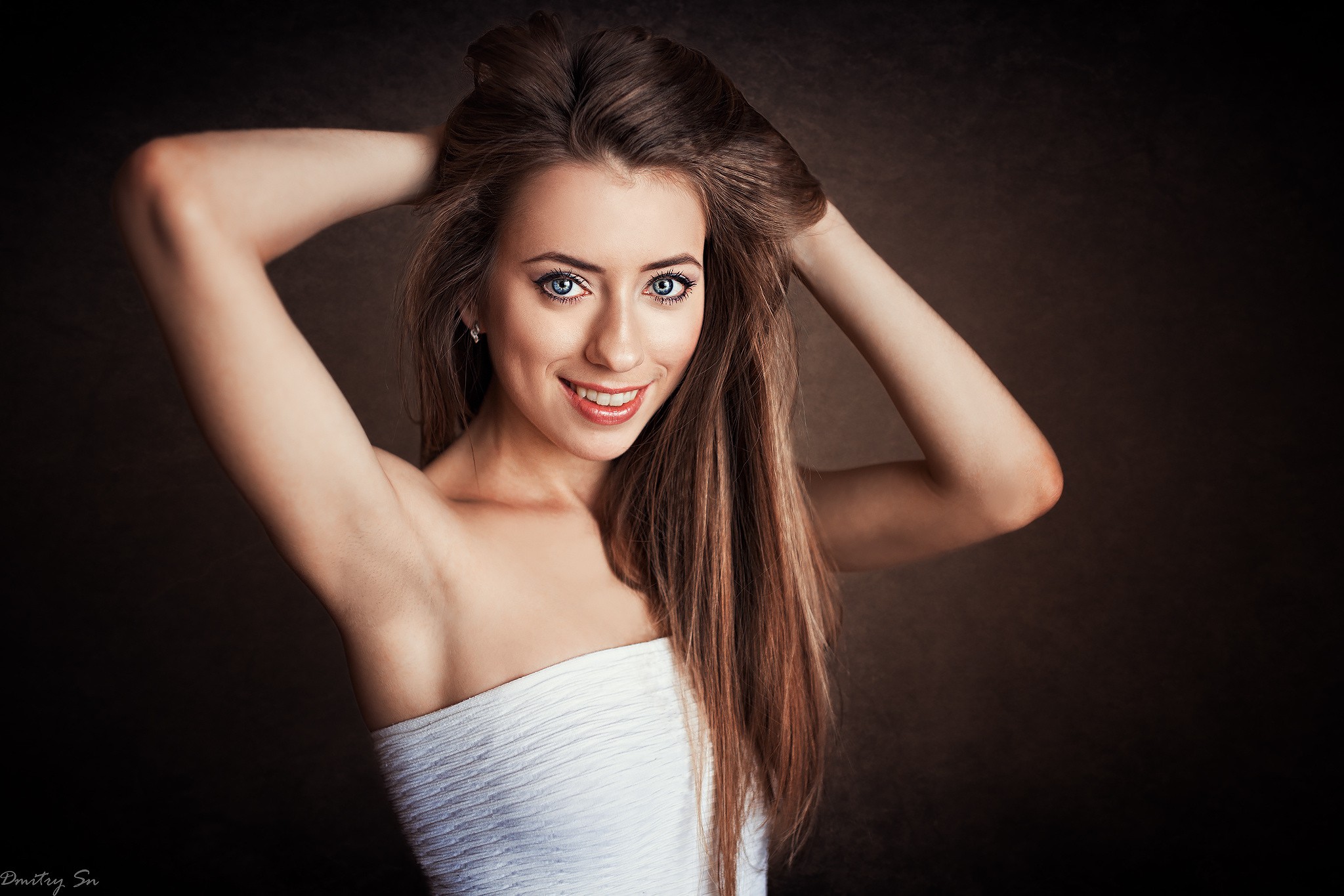 Women Model Looking At Viewer Long Hair Face Eyes Armpits Bare Shoulders Auburn Hair Smiling Blue Ey 2048x1365