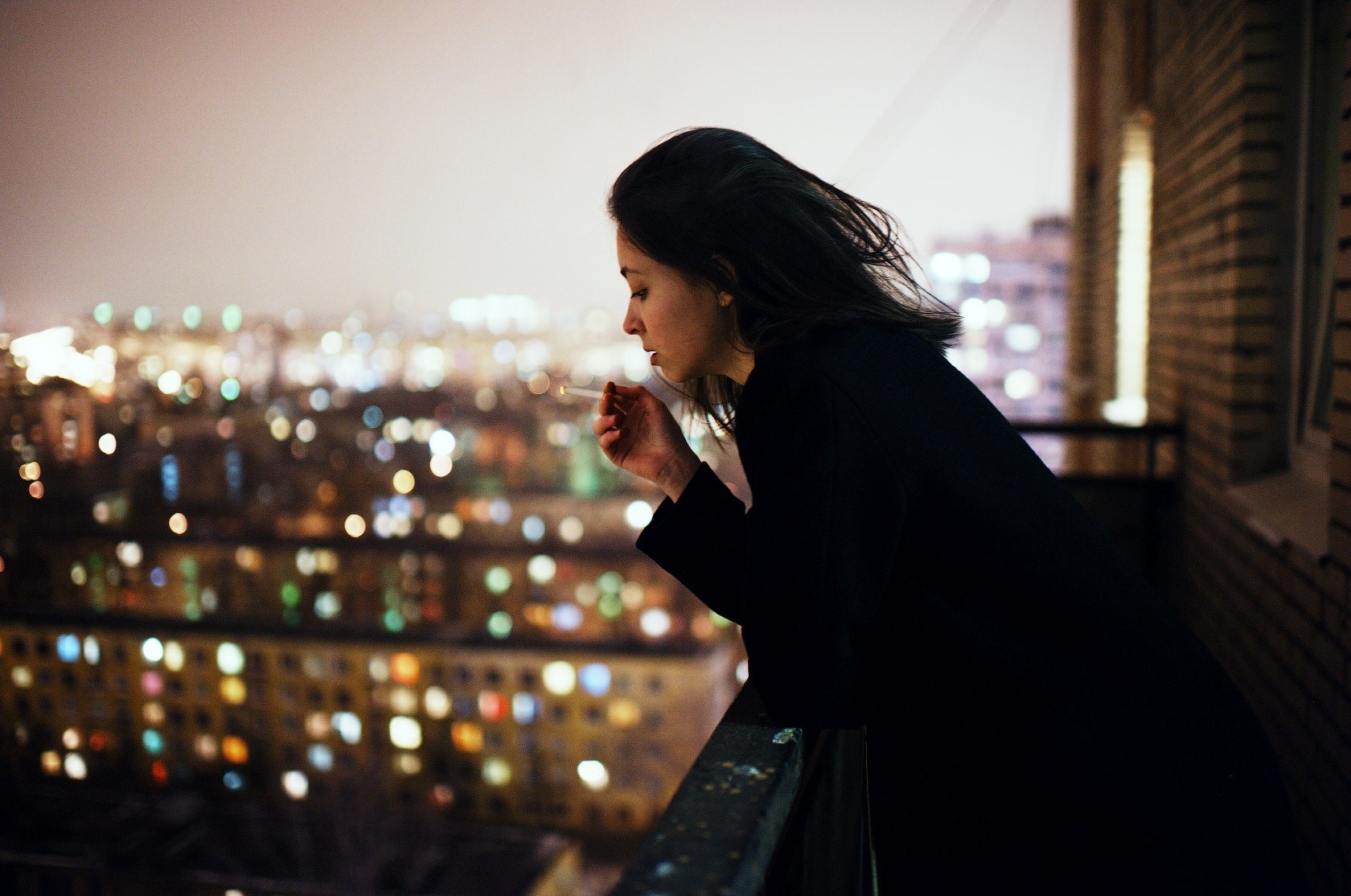 Marat Safin 500px Women Smoking Dark Hair Balcony Lights Cityscape 1680x1114