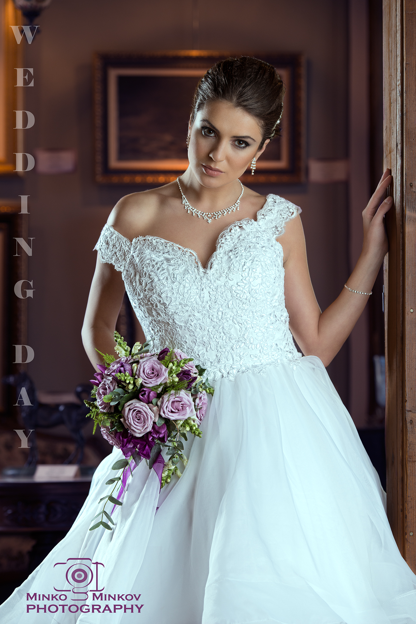 Minko Minkov Flowers Bouquets White Dress Women Necklace Bracelets Frock Brides Wedding Dress 1367x2048