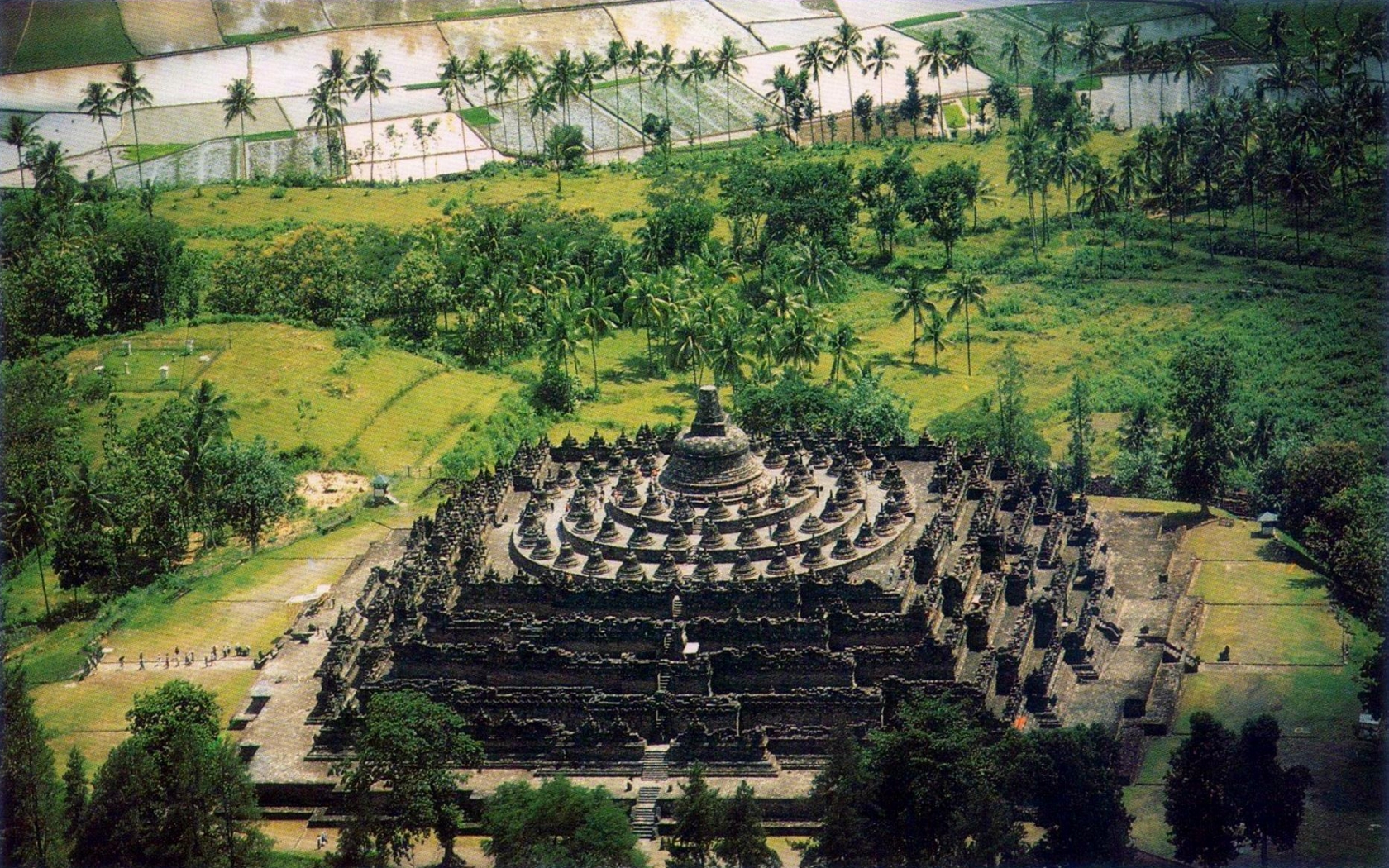 Religious Borobudur 1680x1050