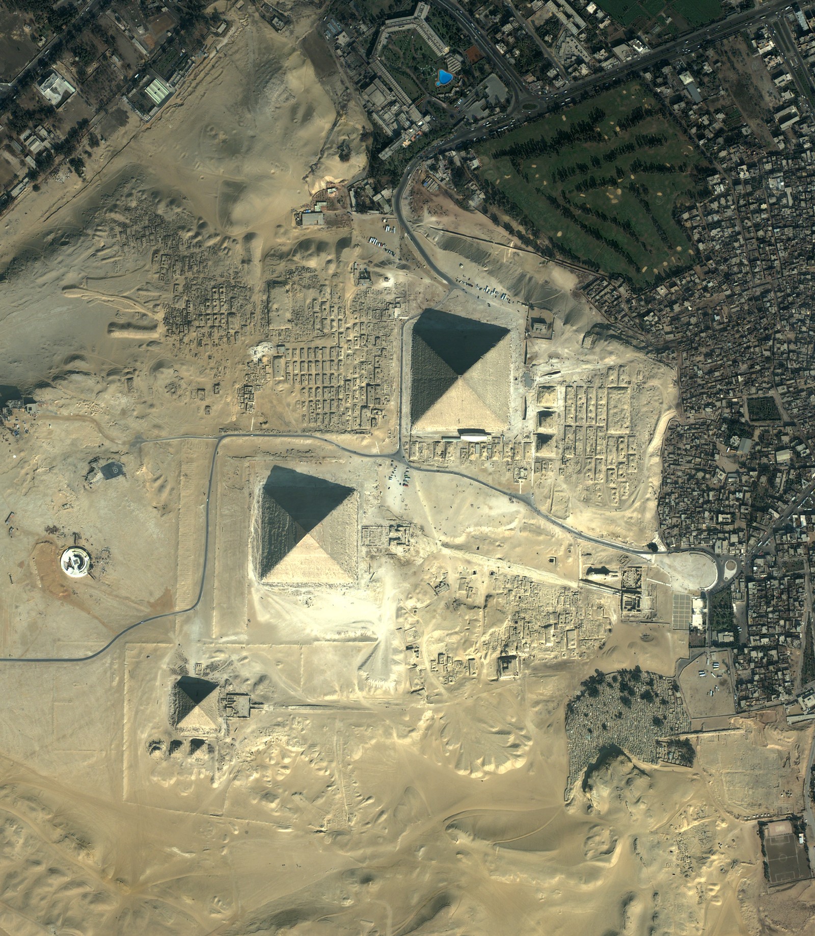 Pyramids Of Giza 1600x1837