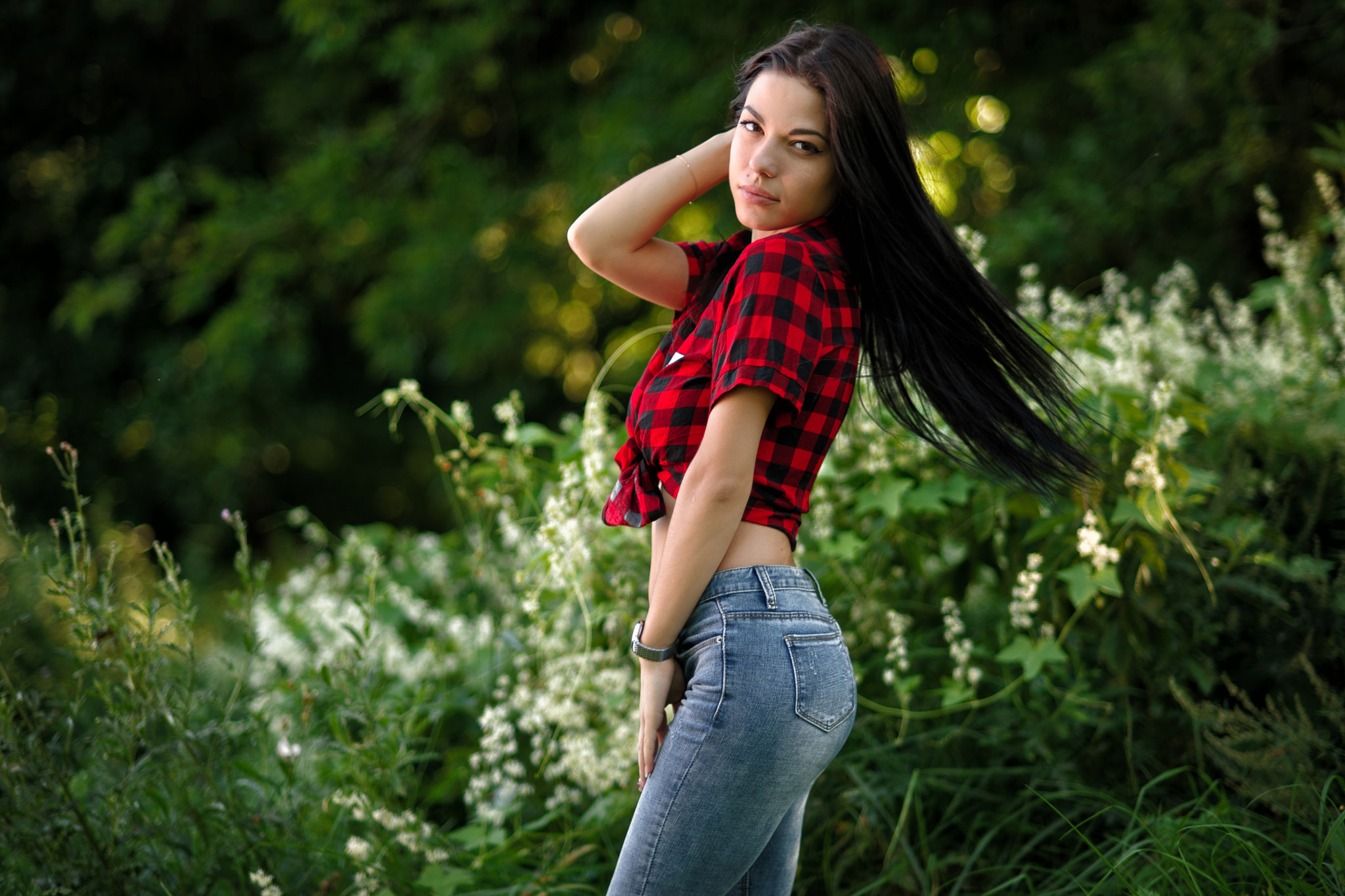 Women Jeans Plaid Shirt Portrait Long Hair Marina Shimkovich 2048x1365