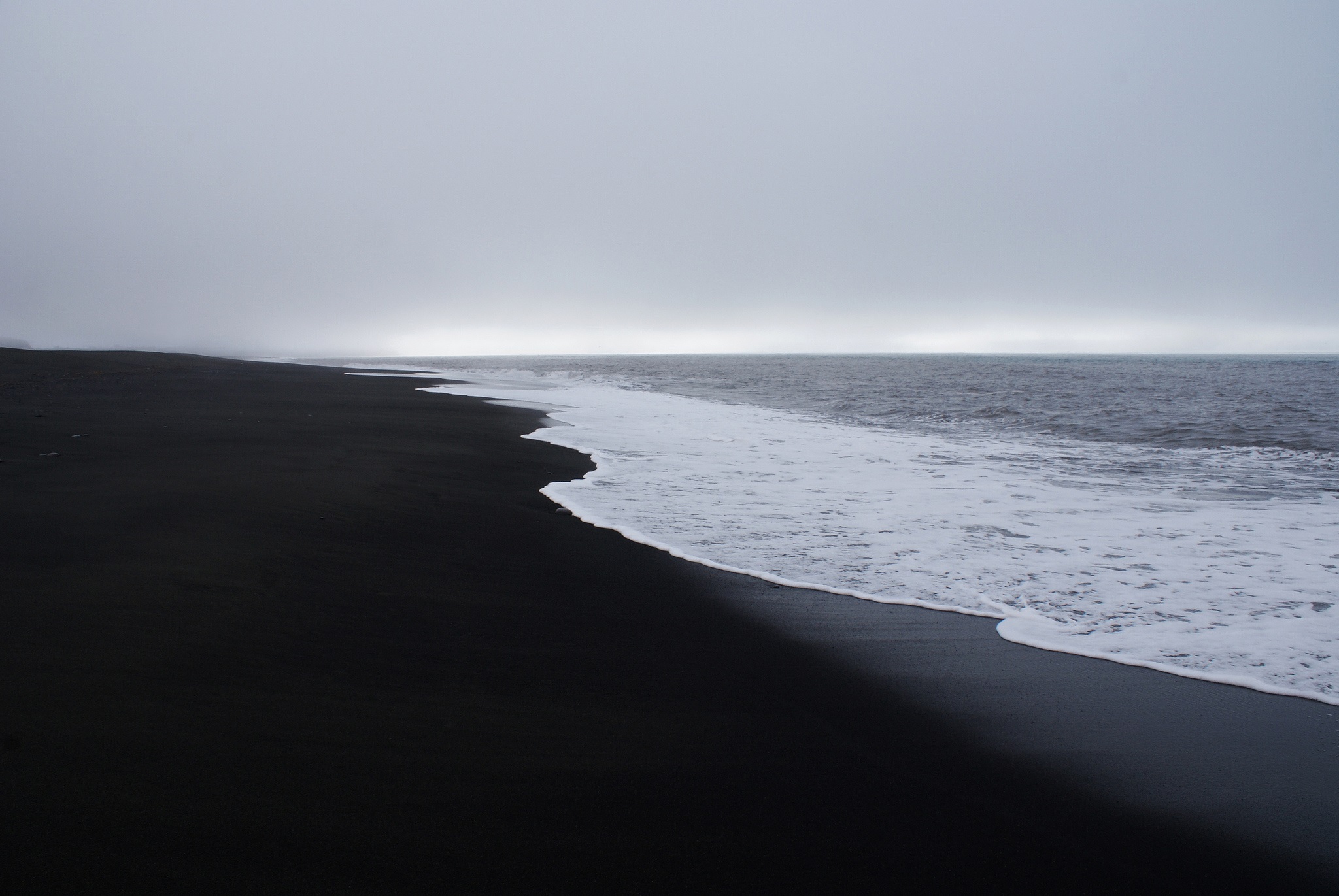 Beach Photography Sea Monochrome Overcast Horizon Black Sand Waves Black Gray Simple 2048x1371