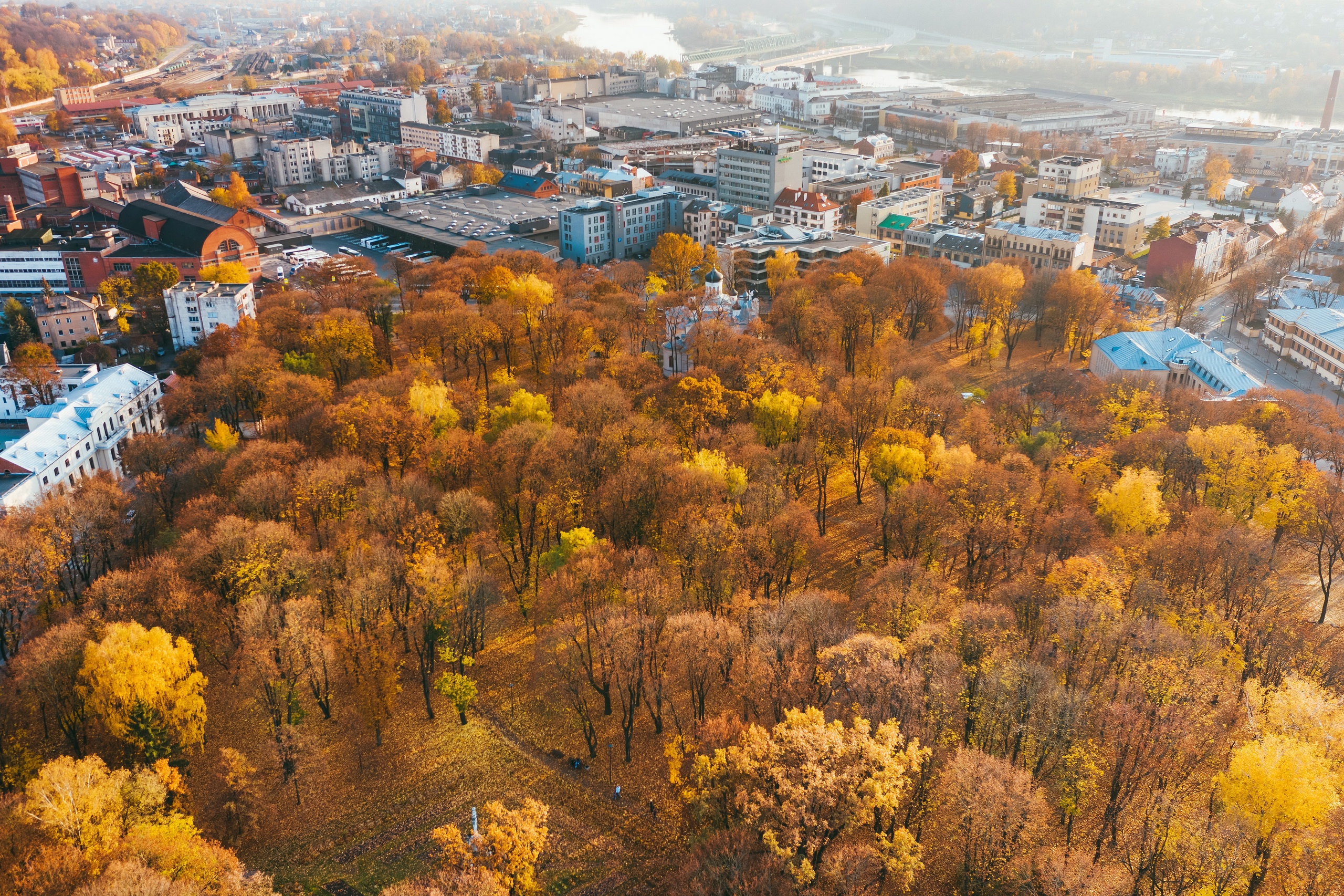 Fall City Cityscape Aerial View Lithuania 2560x1706