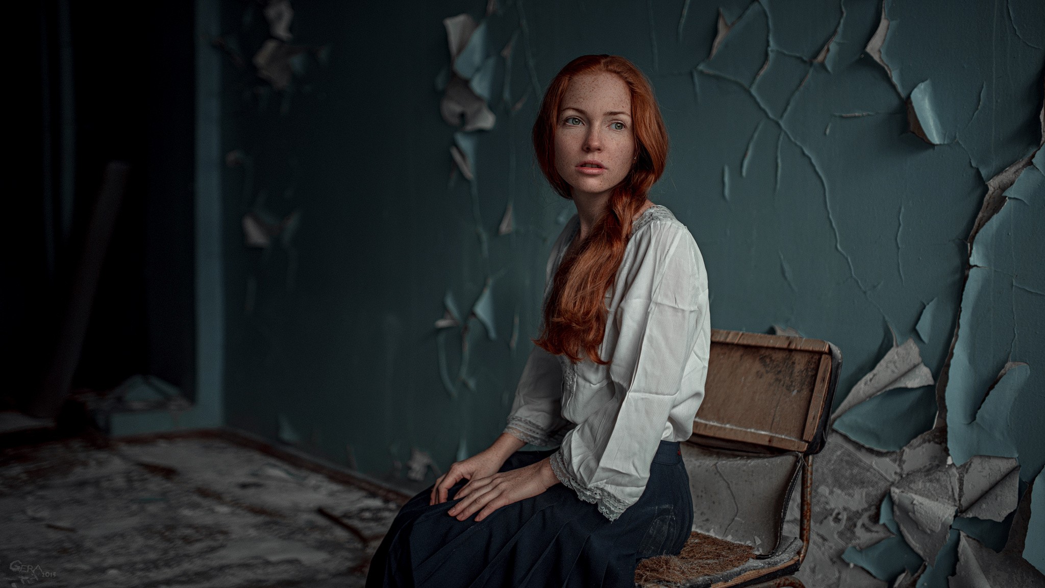 Women Model Redhead Freckles Blue Eyes Skirt Ruin Chair Sitting Oksana Butovskaya 2048x1152