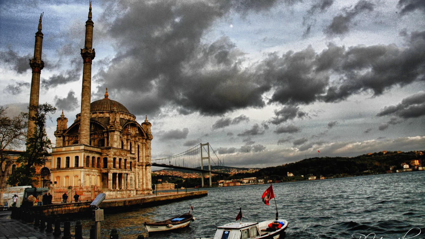 Istanbul Ortakoy Mosque Mosque 1366x768