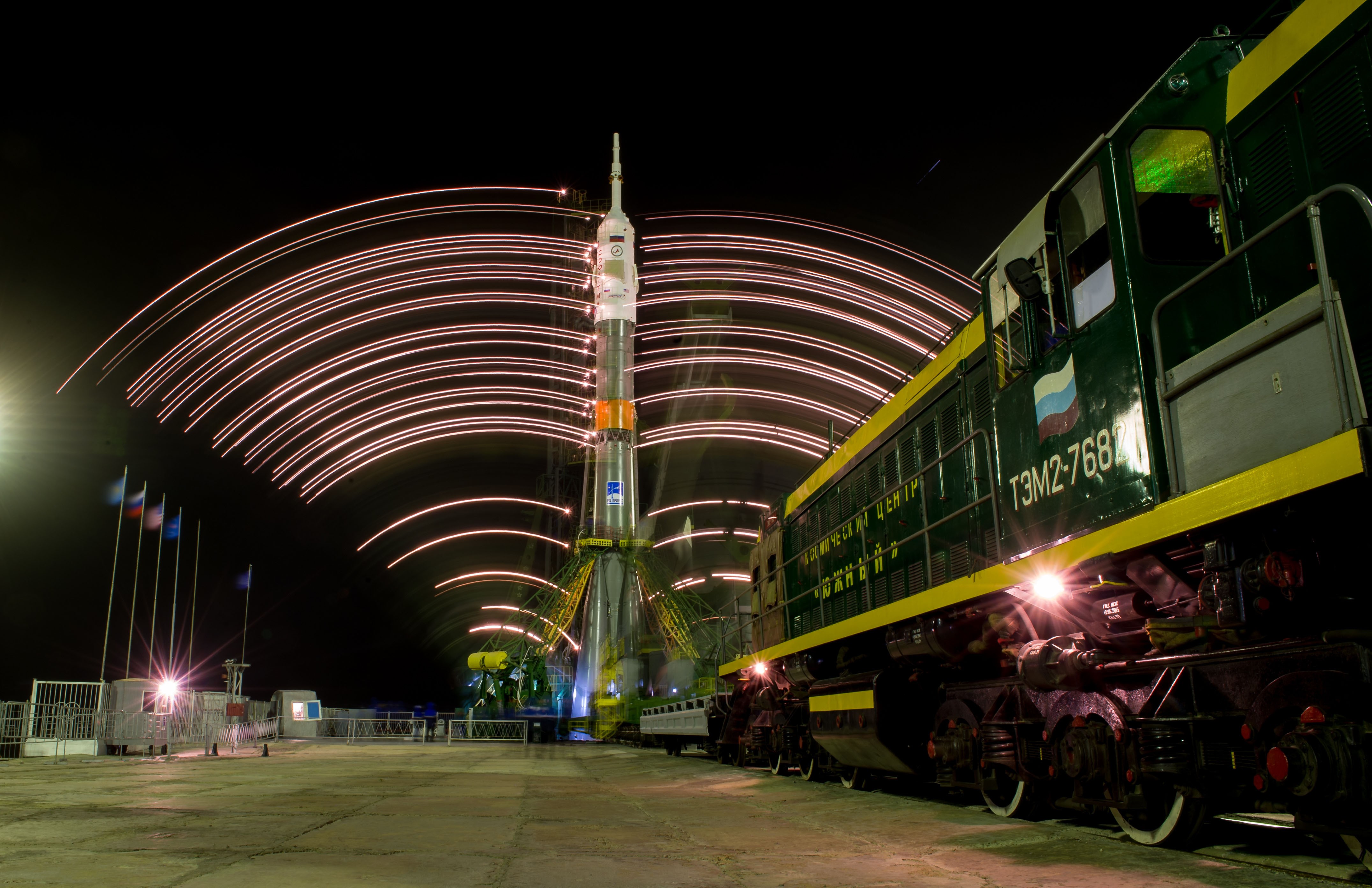 Night Lights Train Baikonur Cosmodrome Kazakhstan Rocket Russian Long Exposure Light Trails Soyuz 4304x2785