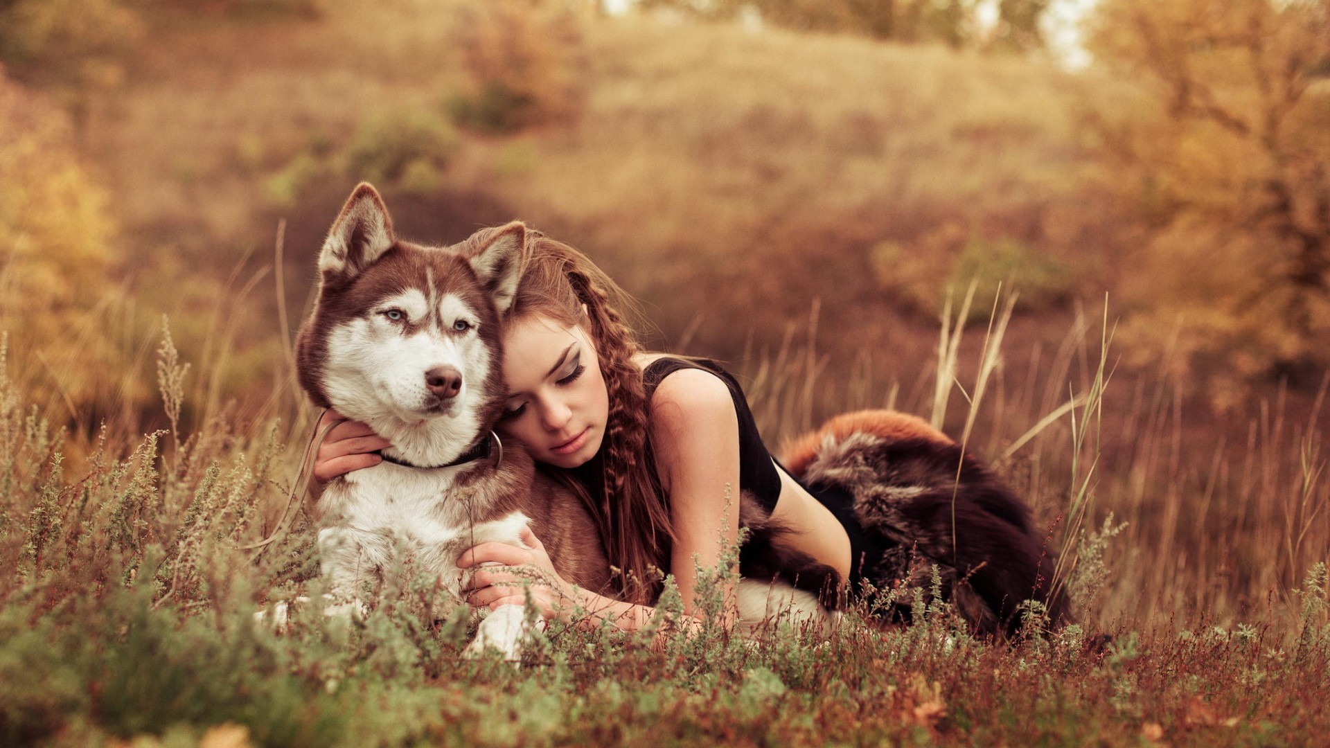 Siberian Husky Dog Hugging Women Outdoors Animals Closed Eyes Women With Dogs 1920x1080