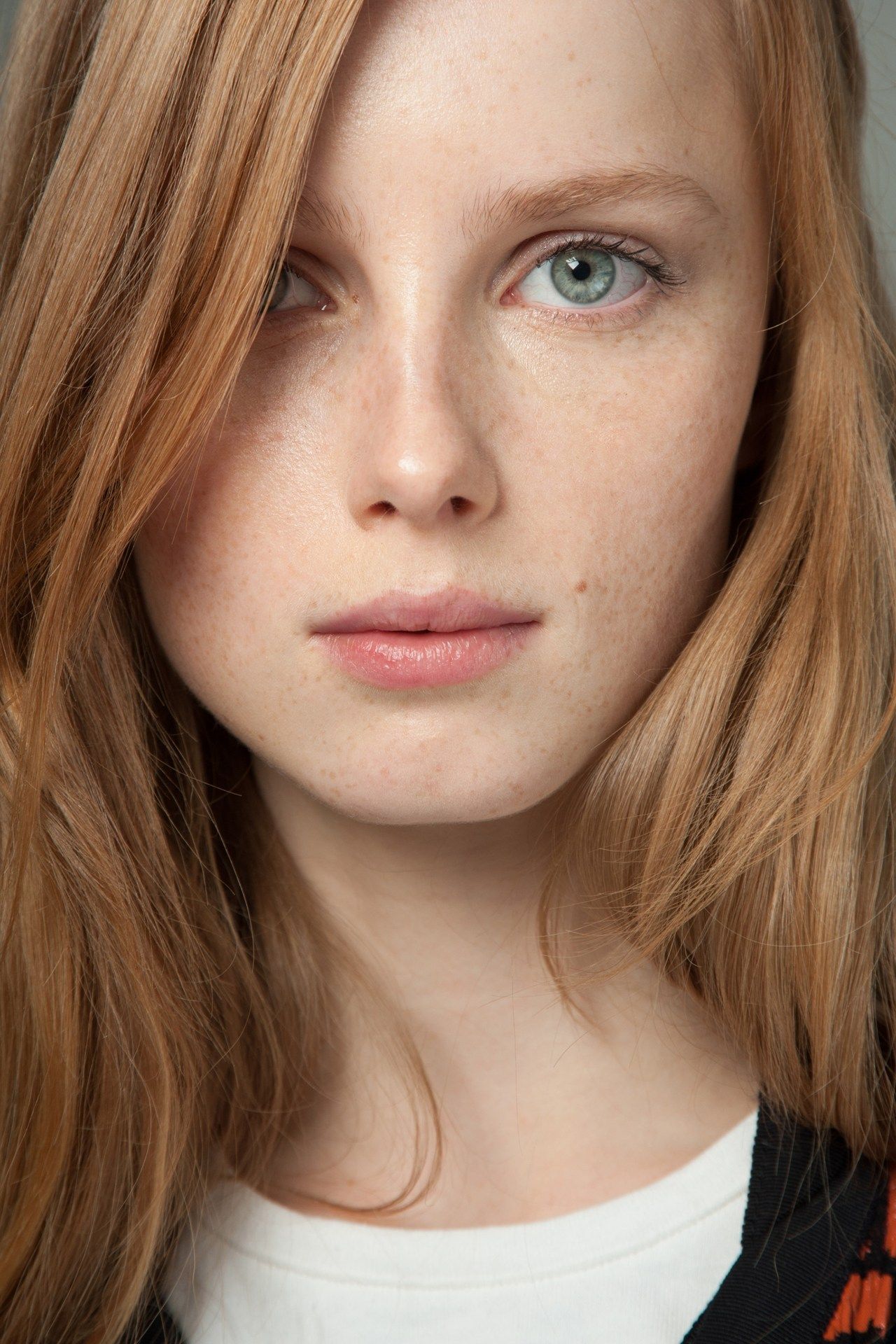 Rianne Van Rompaey Women Model Redhead Green Eyes Long Hair Face Dutch Closeup Frontal View Moles Fr 1280x1920