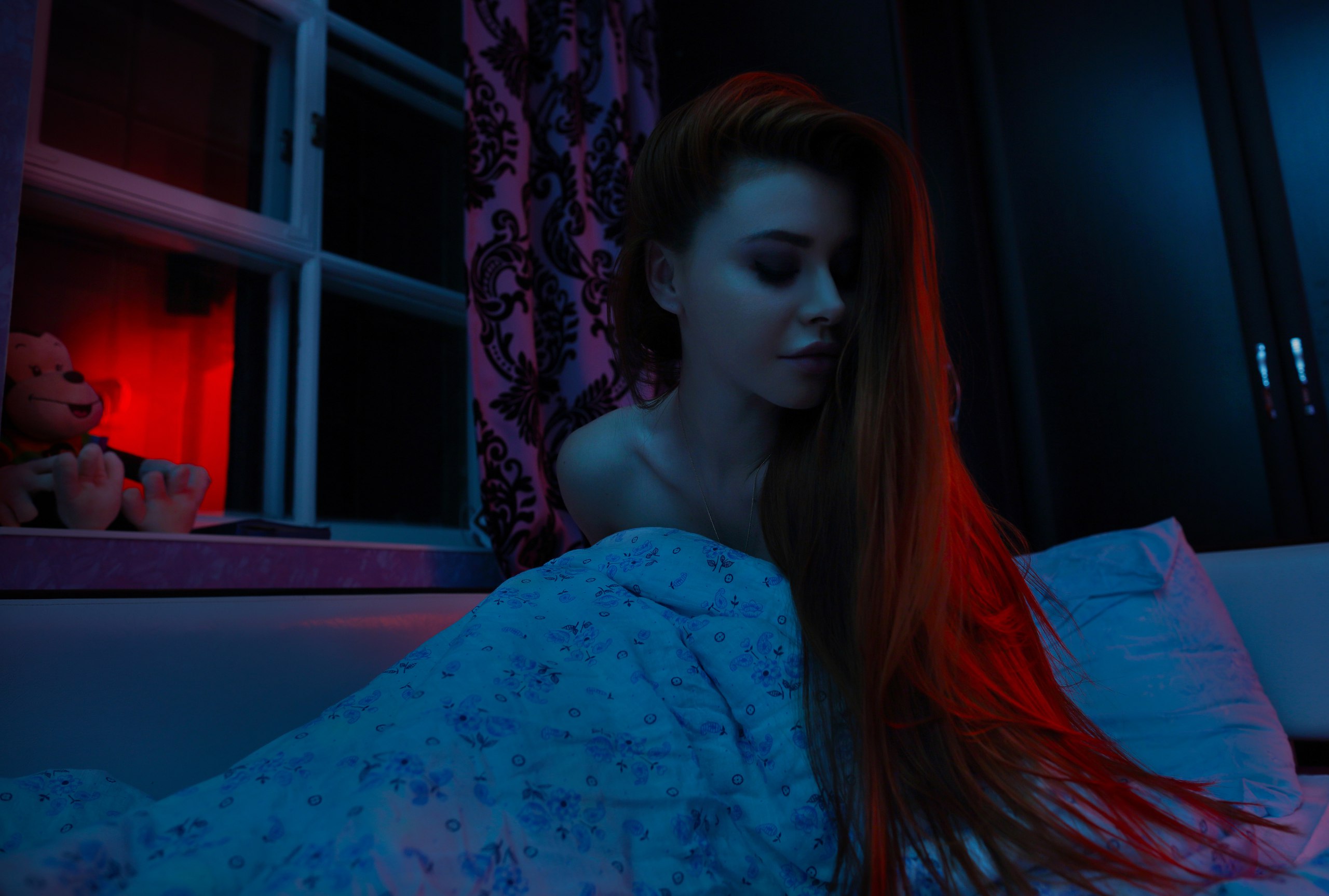 Dana Bounty Redhead In Bed Closed Eyes Women Women Indoors Long Hair 2560x1726