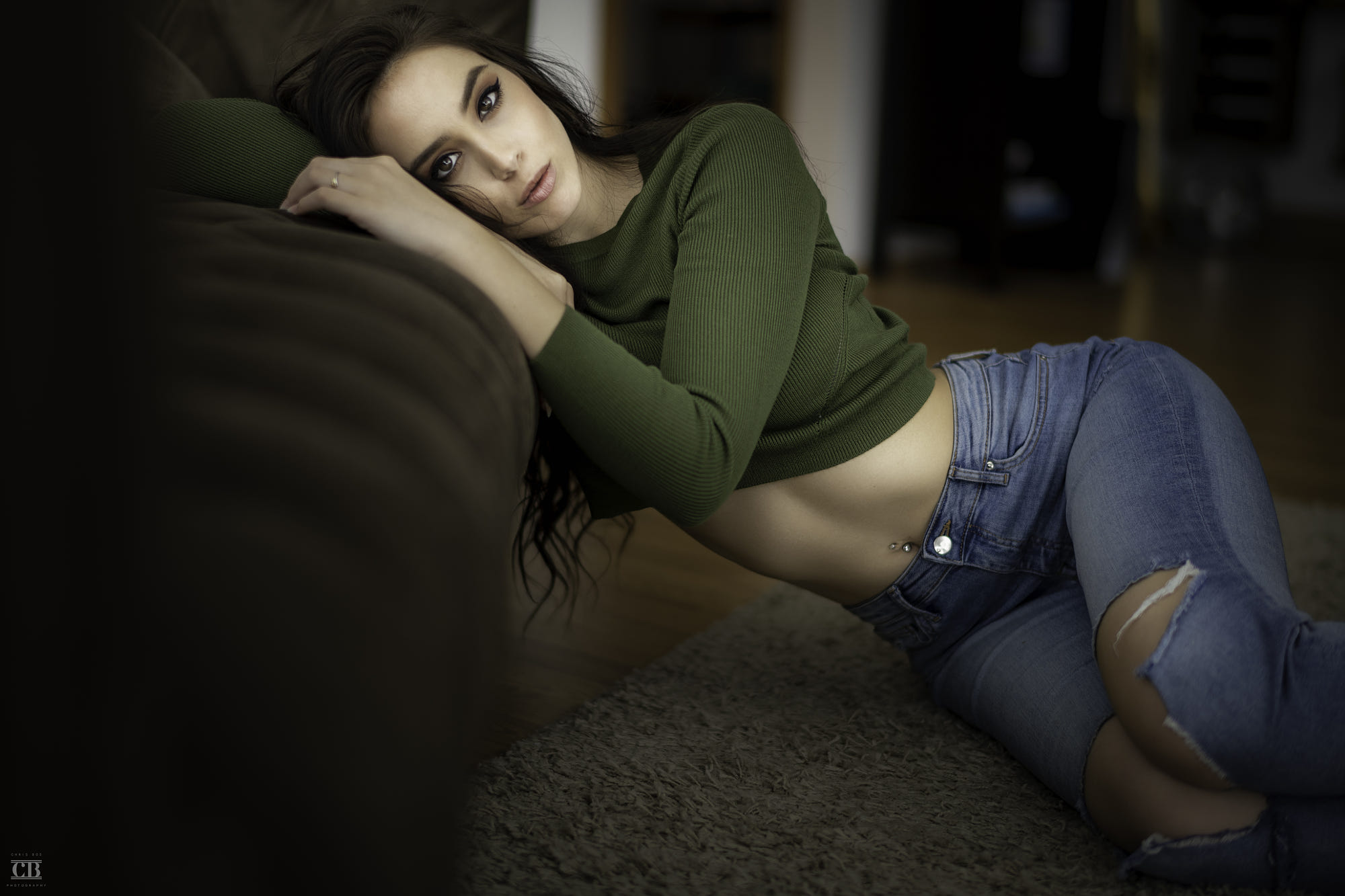 Women Brunette Brown Eyes Green Top Jeans Sitting Looking At Viewer Chris Bos Anna Bous Green Sweate 2000x1333