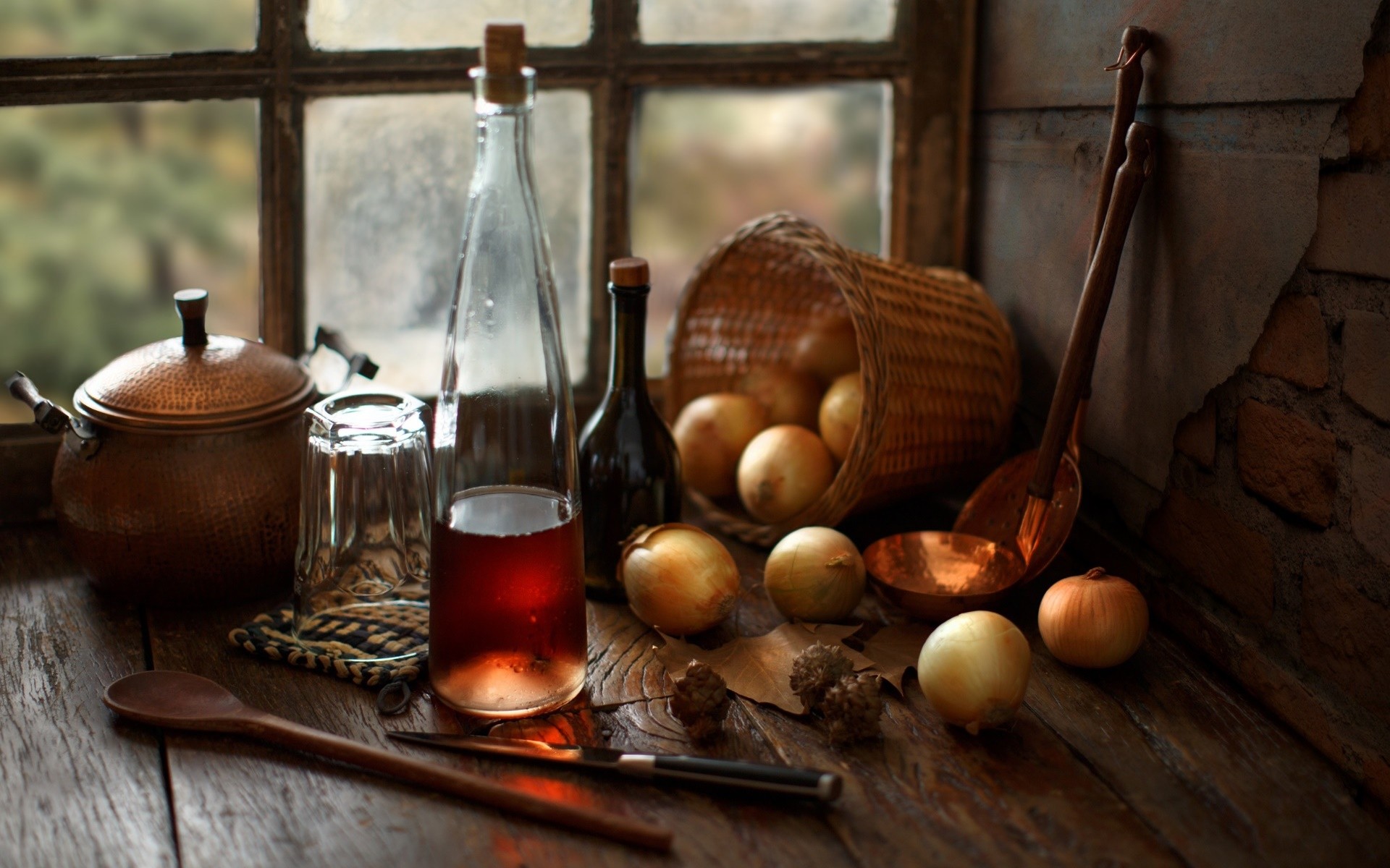 Onions Food Spoon Window Warm Colors Rustic Bottles 1920x1200