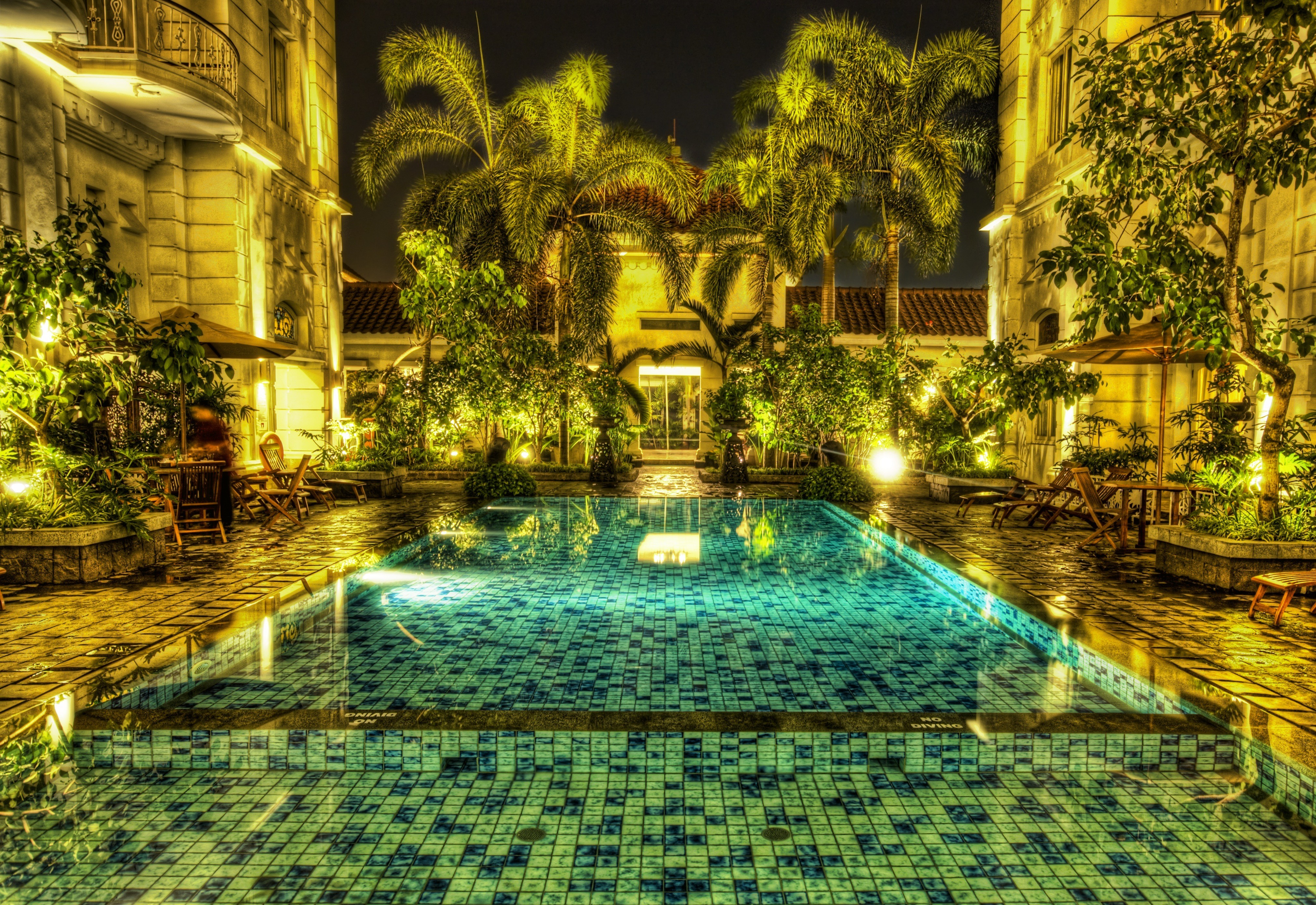 Pool Jakarta Indonesia Palm Tree Mosaic HDR 4043x2780