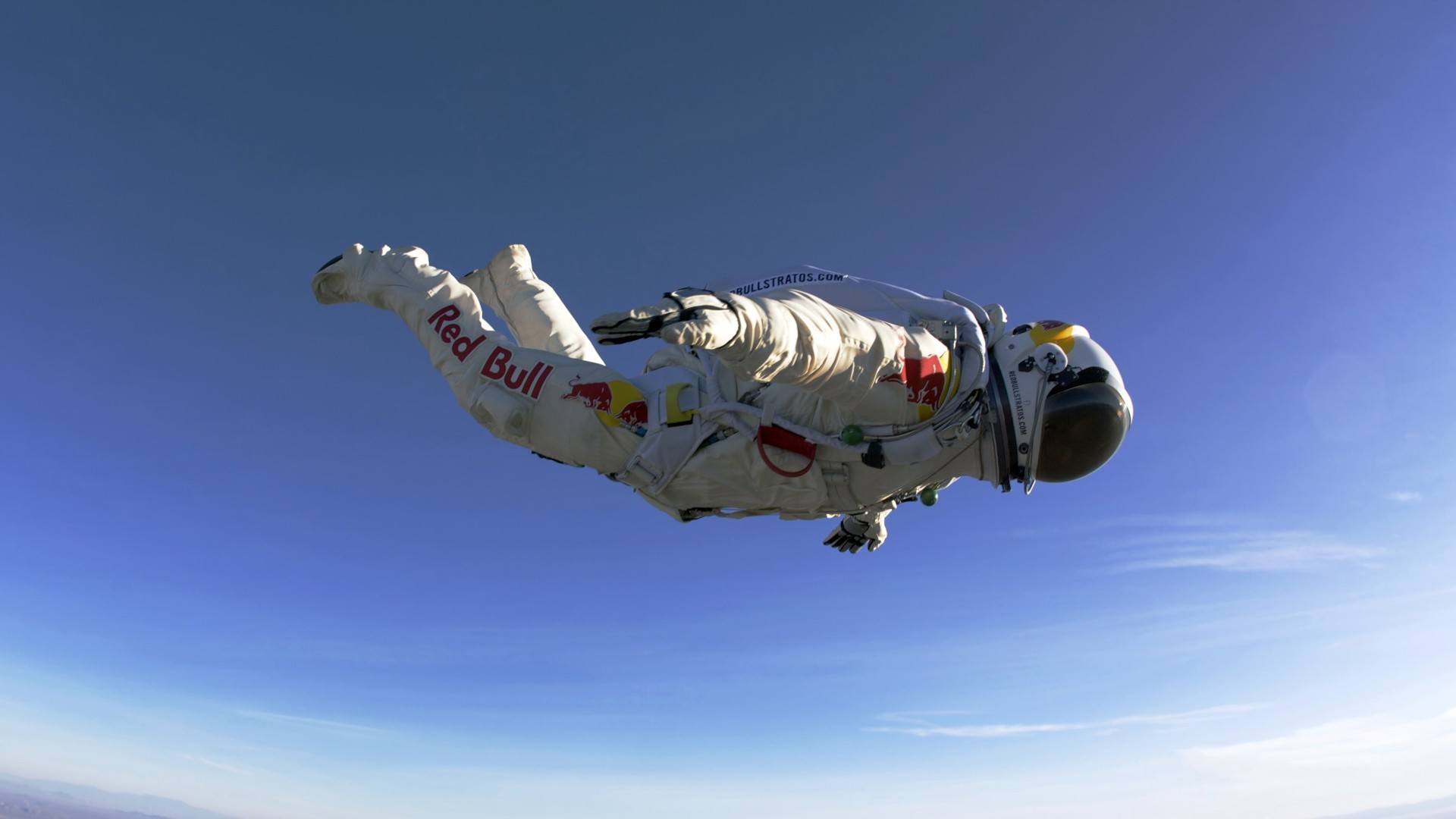 Felix Baumgartner Red Bull Sky Diving 1920x1080