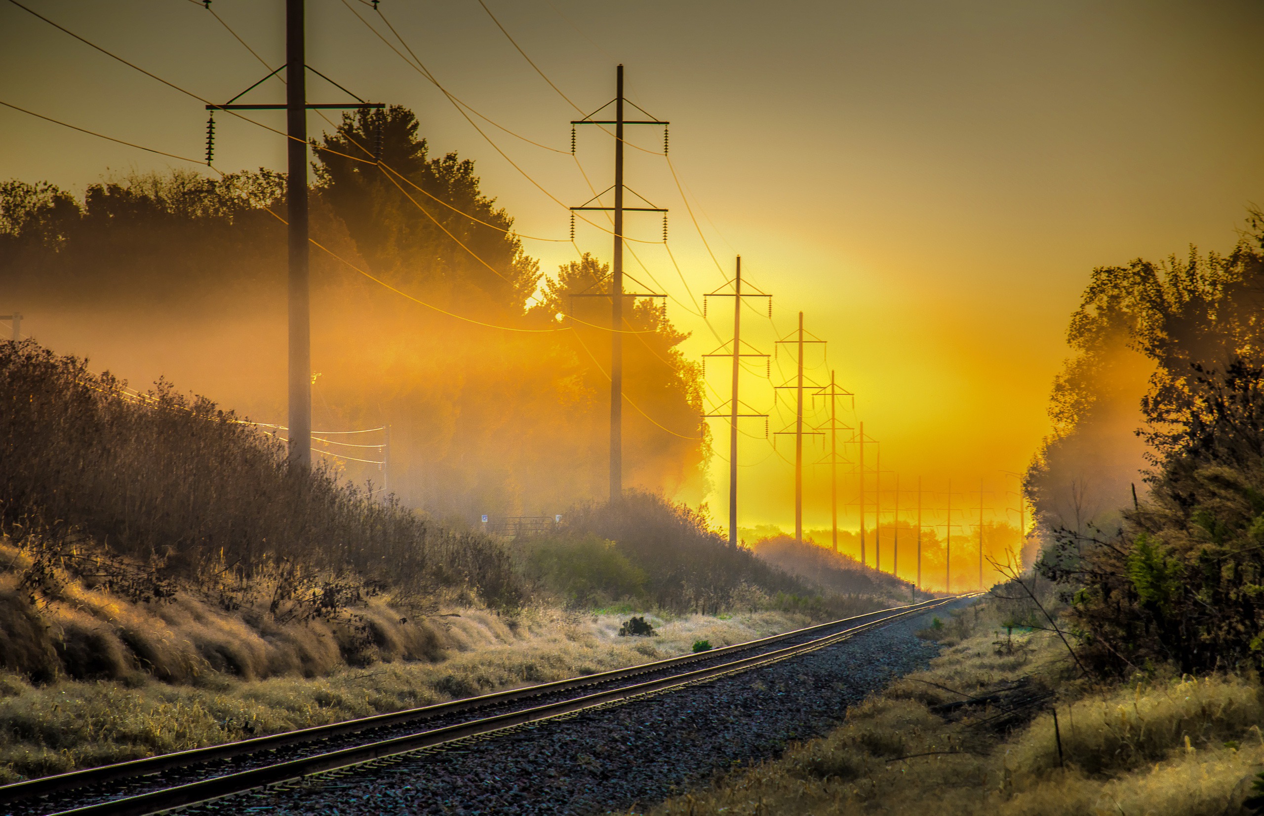Railroad Sunrise Fog Power Line 2560x1654