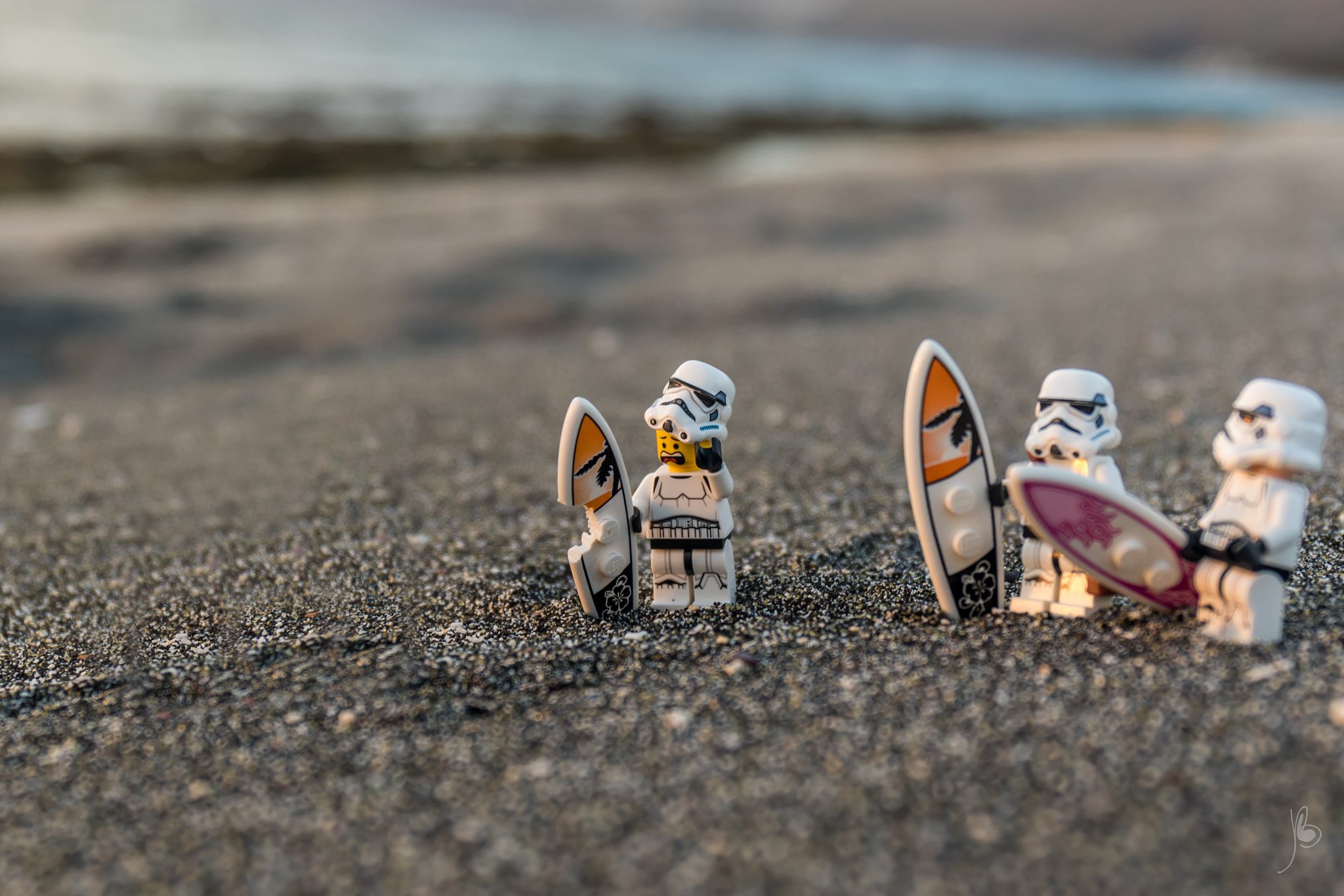 LEGO Star Wars Humor Toys Sand Depth Of Field Gray Surfboards Star Wars Humor 2048x1366