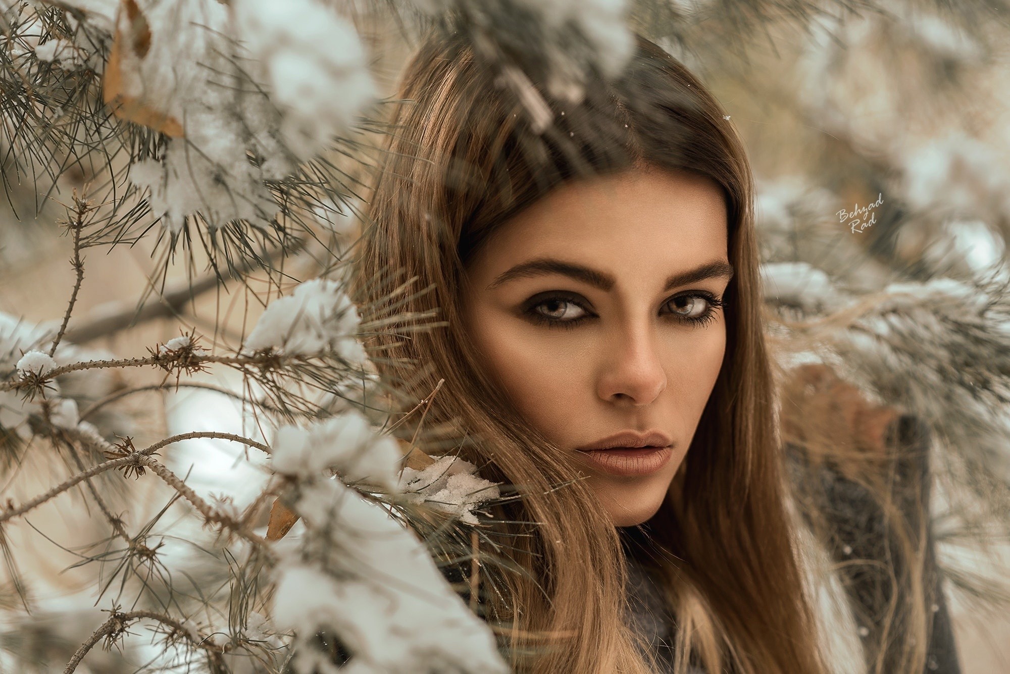 Branch Maria Needles Bokeh Makeup Winter Snow Face Portrait Hair Eyes Women Outdoors Brunette Behzad 2000x1335