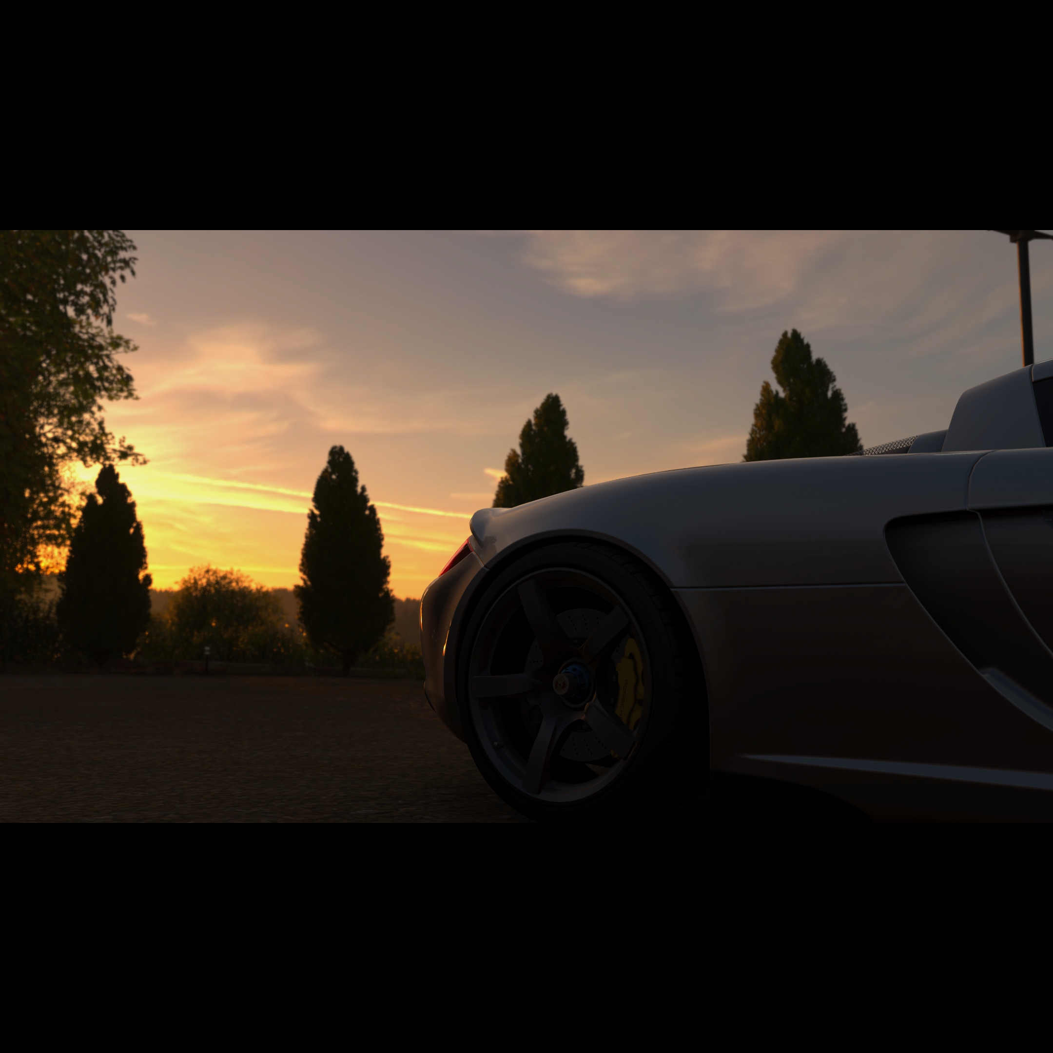 Forza Horizon 4 XboxOneX Video Games Screen Shot Porsche Carrera GT Wheels 2160x2160