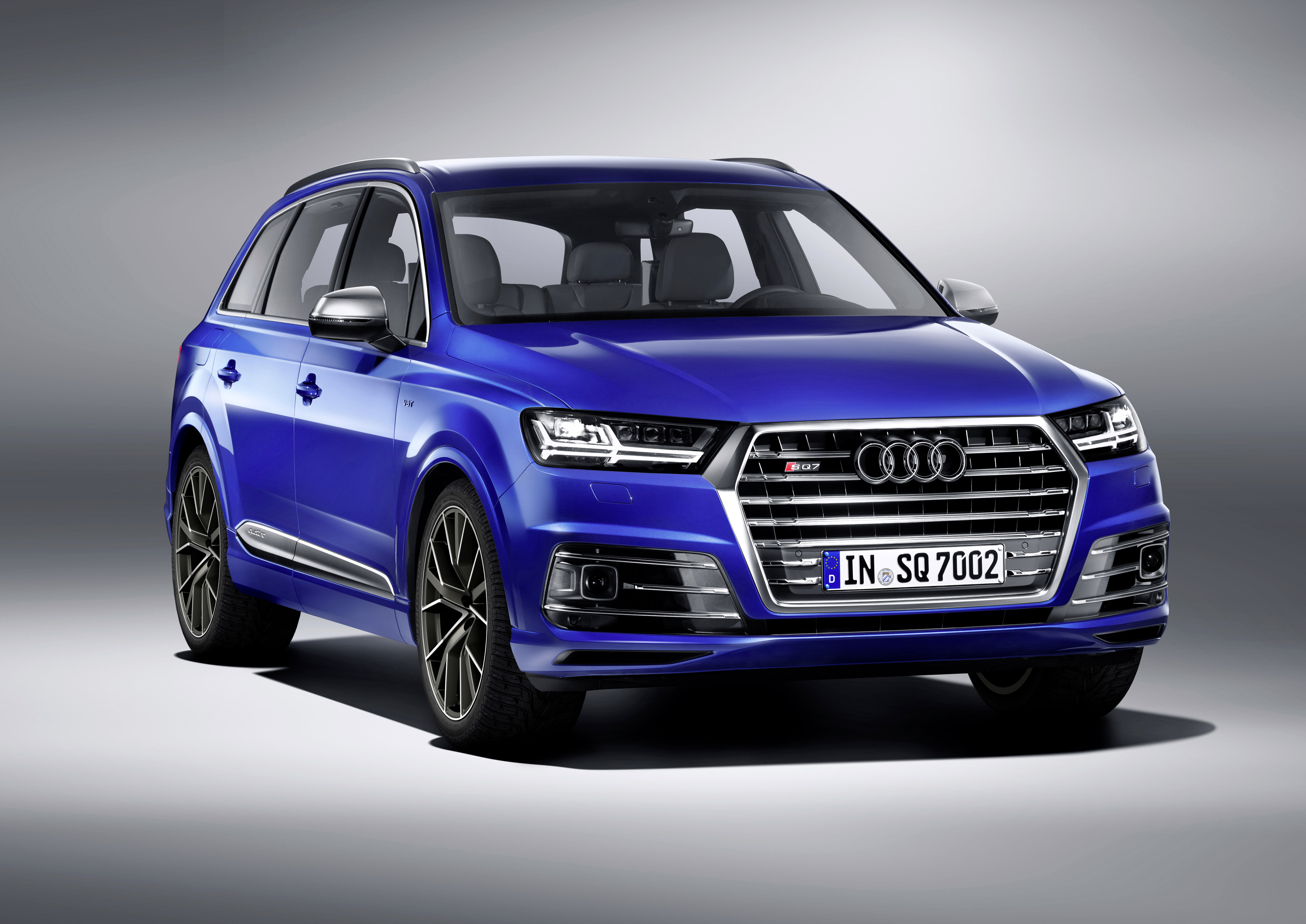 Audi Q7 Audi SUV Luxury Car Blue Car Vehicle Car 4241x3000