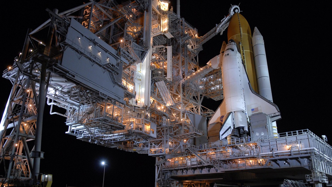 Cape Canaveral Space Shuttle Vehicle Night Sky 1366x768