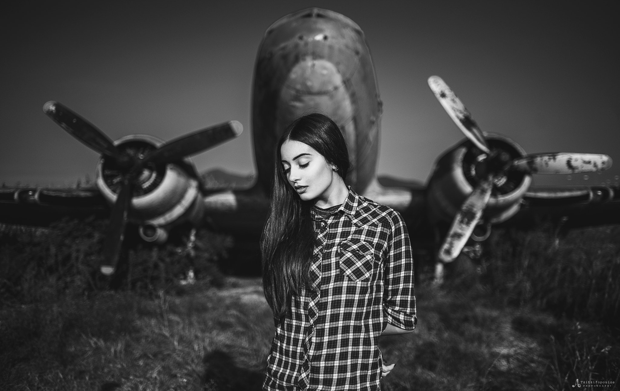 Women Portrait Monochrome Shirt Airplane Depth Of Field Women Outdoors C 47 Skytrain 2048x1293