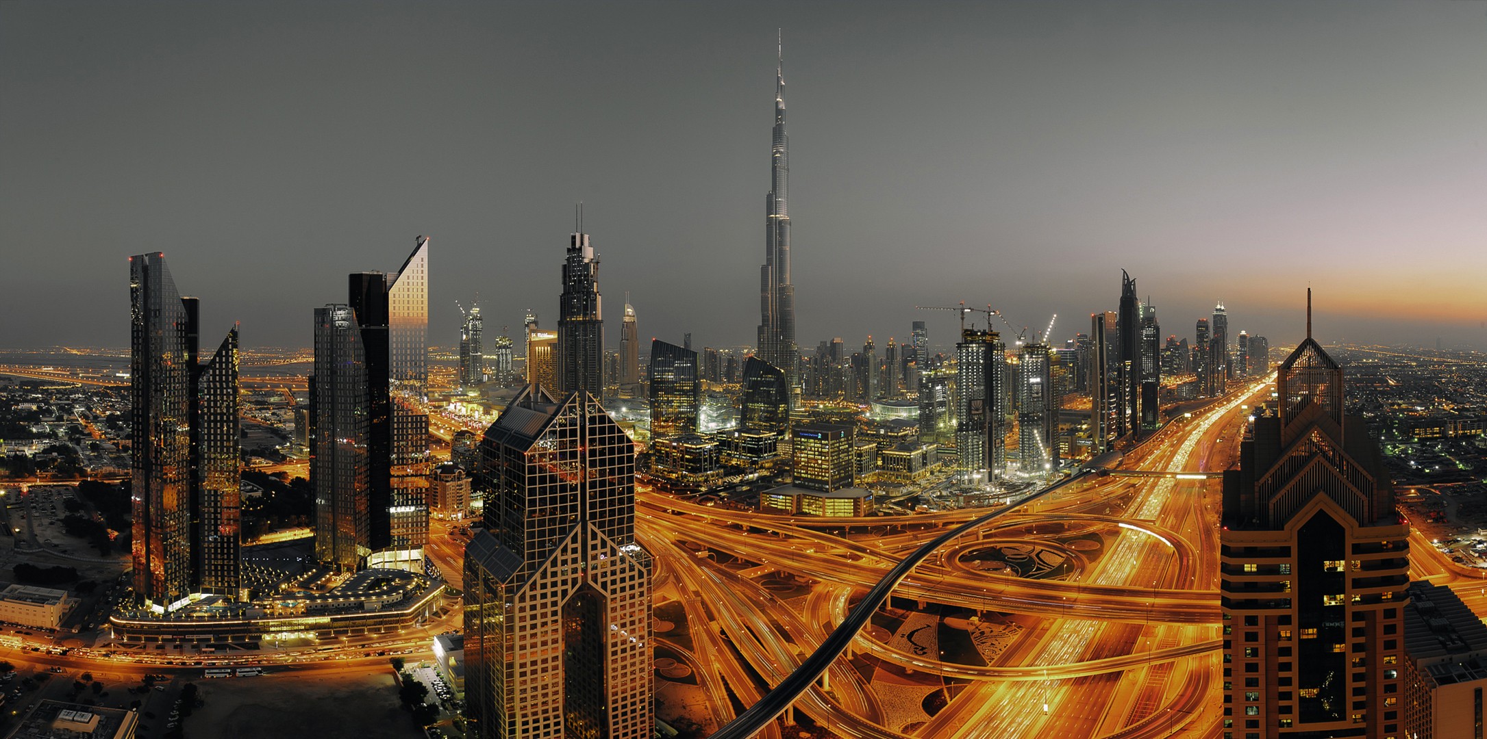 Cityscape Lights Long Exposure Dubai Burj Khalifa 2171x1080