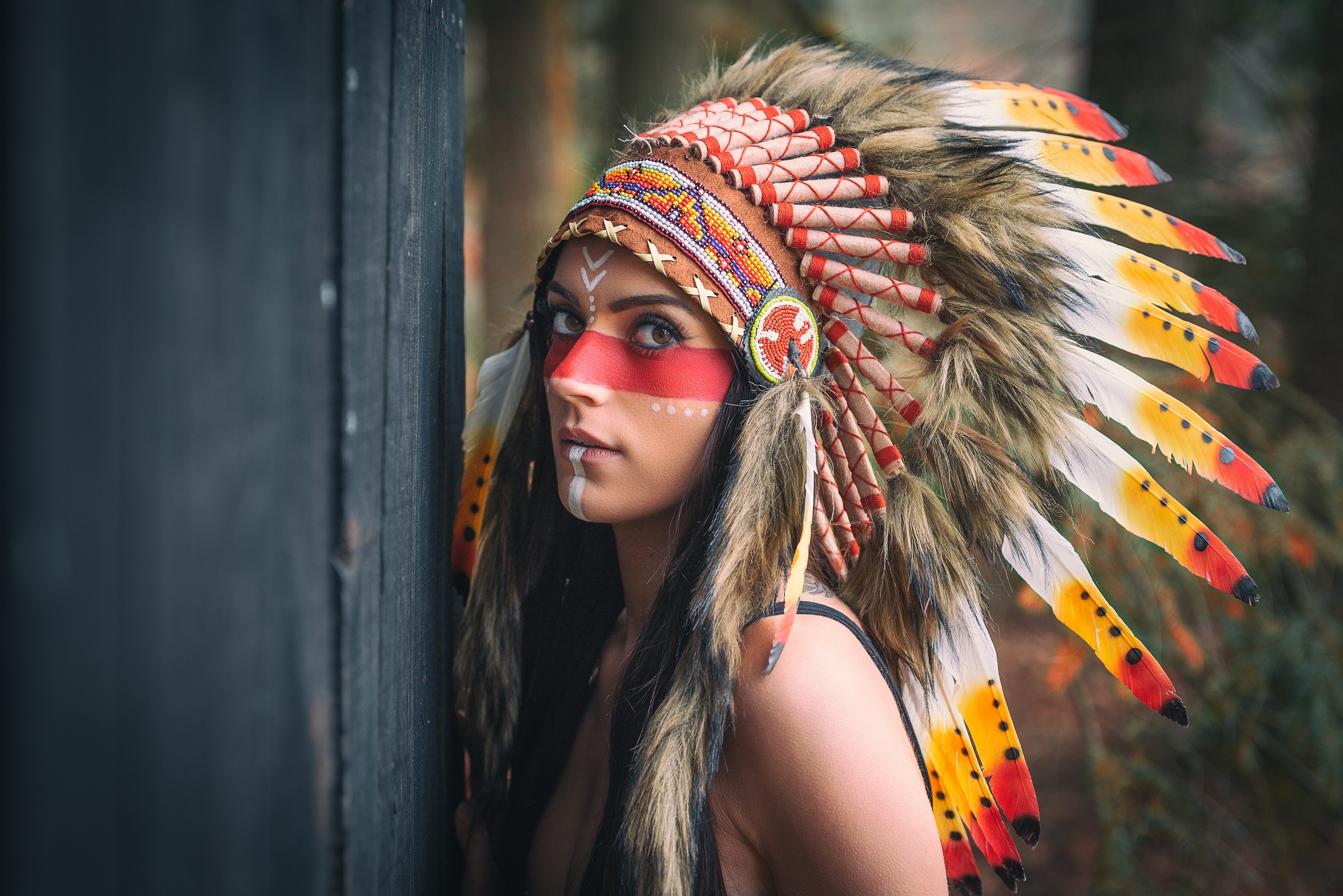 Feathers Indian Women Makeup Women Model Looking At Viewer 2048x1367