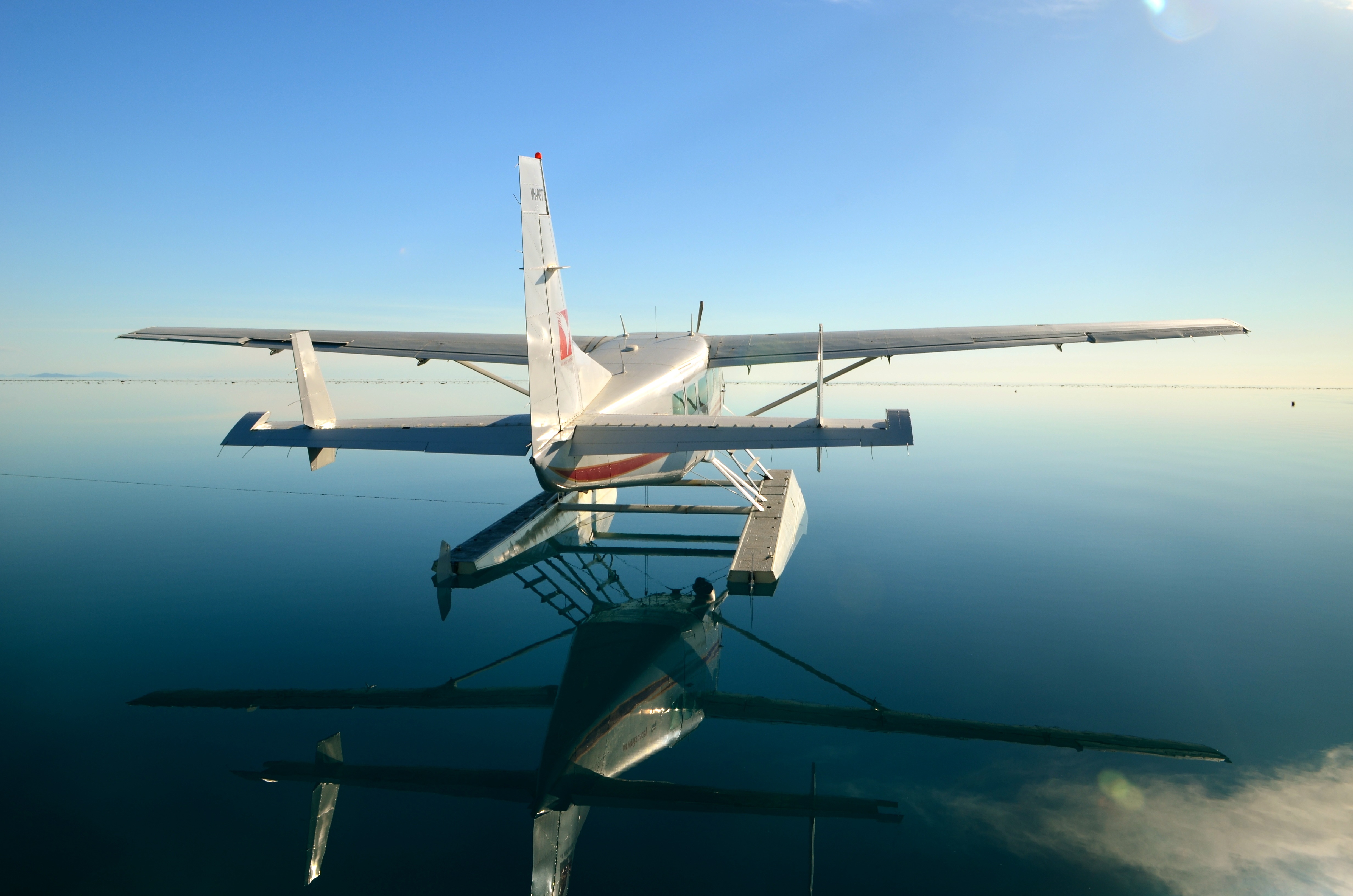 Seaplane Aircraft Reflection Vehicle Cessna 4928x3264