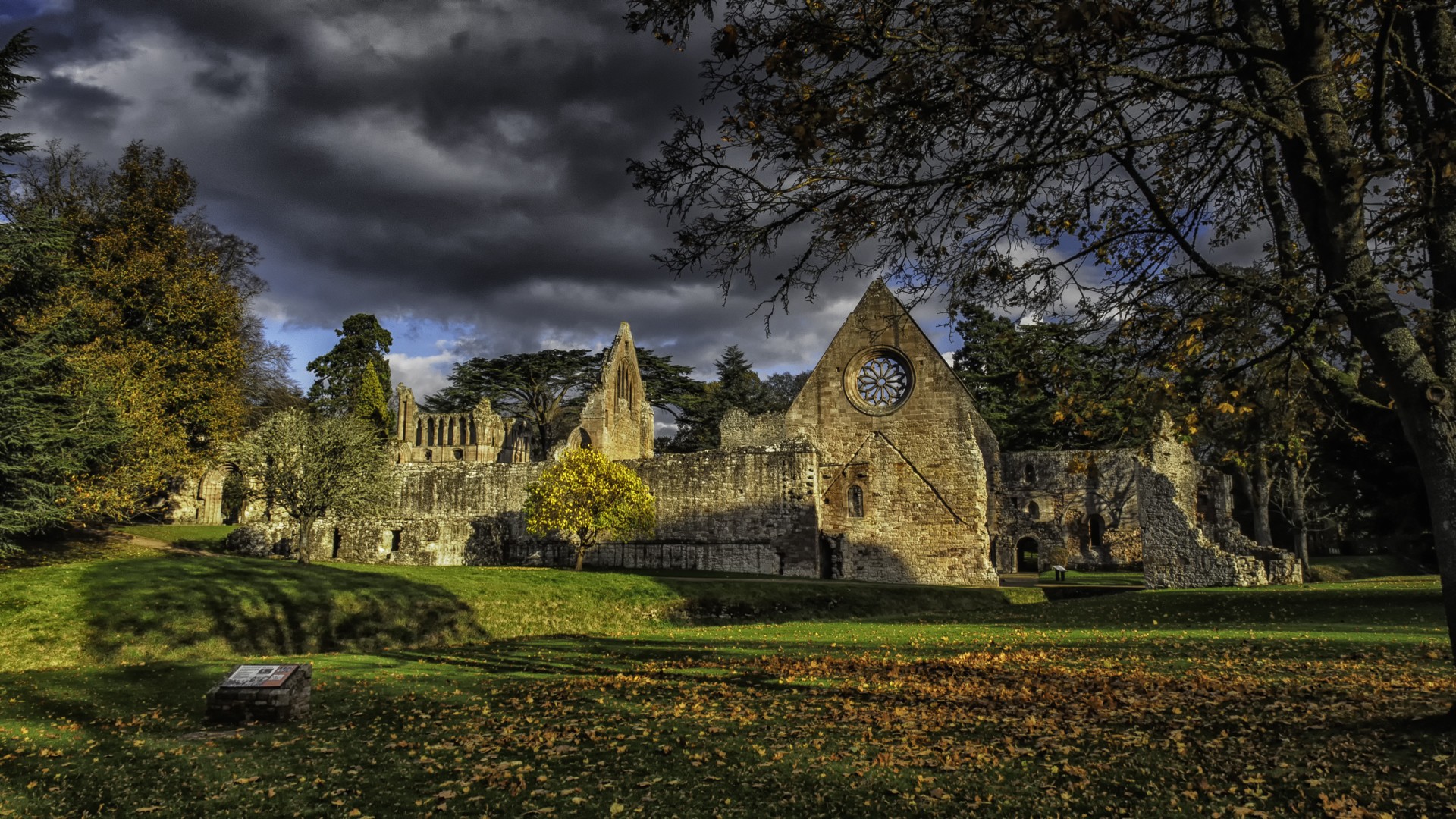 Architecture House Town Old Old Building Scotland UK Trees Clouds Field Grass Stone House Church Rui 1920x1080