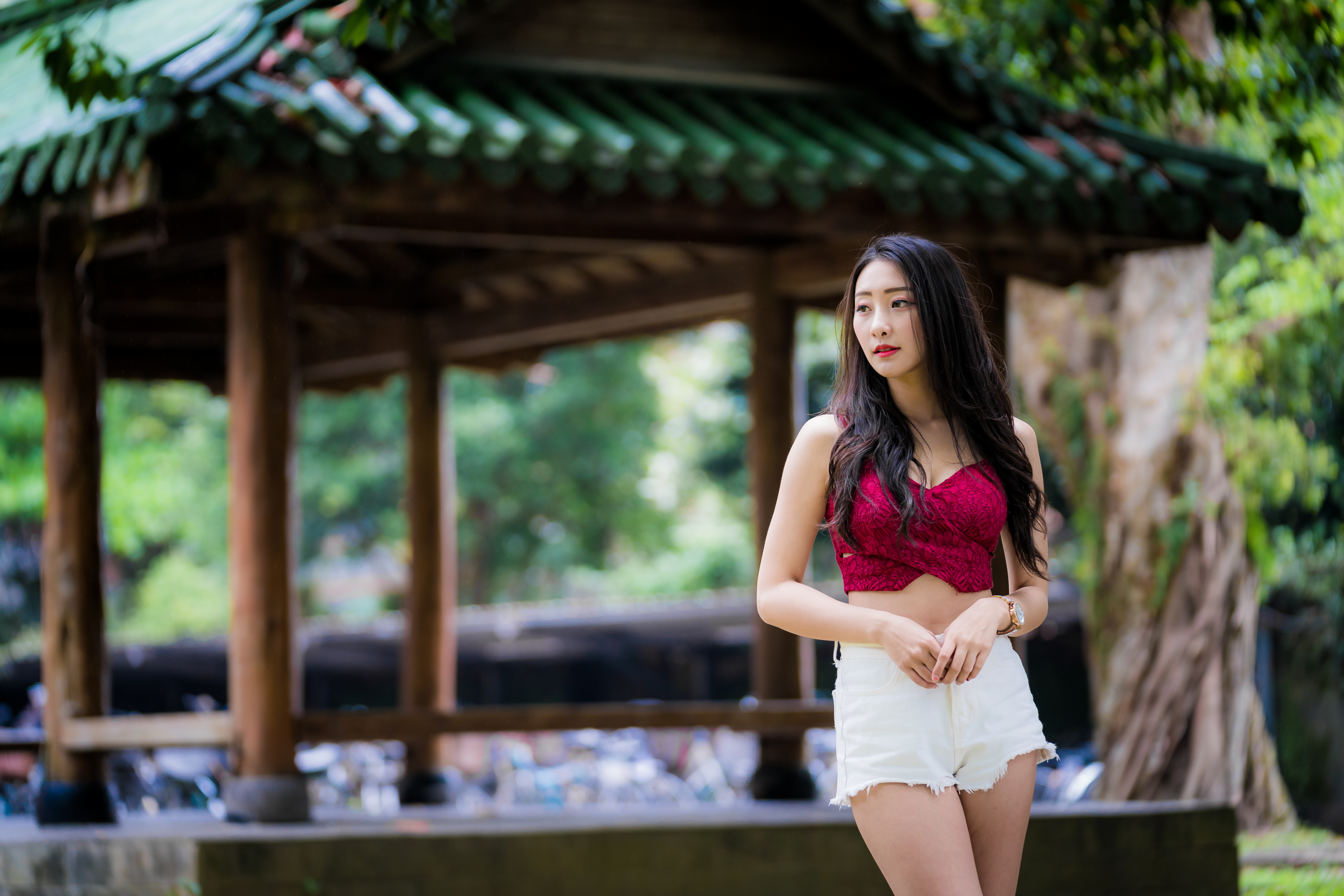 Asian Women Model Brunette Long Hair Depth Of Field Straw Hat Red Tops Shorts Looking Away Pavilion  4562x3043