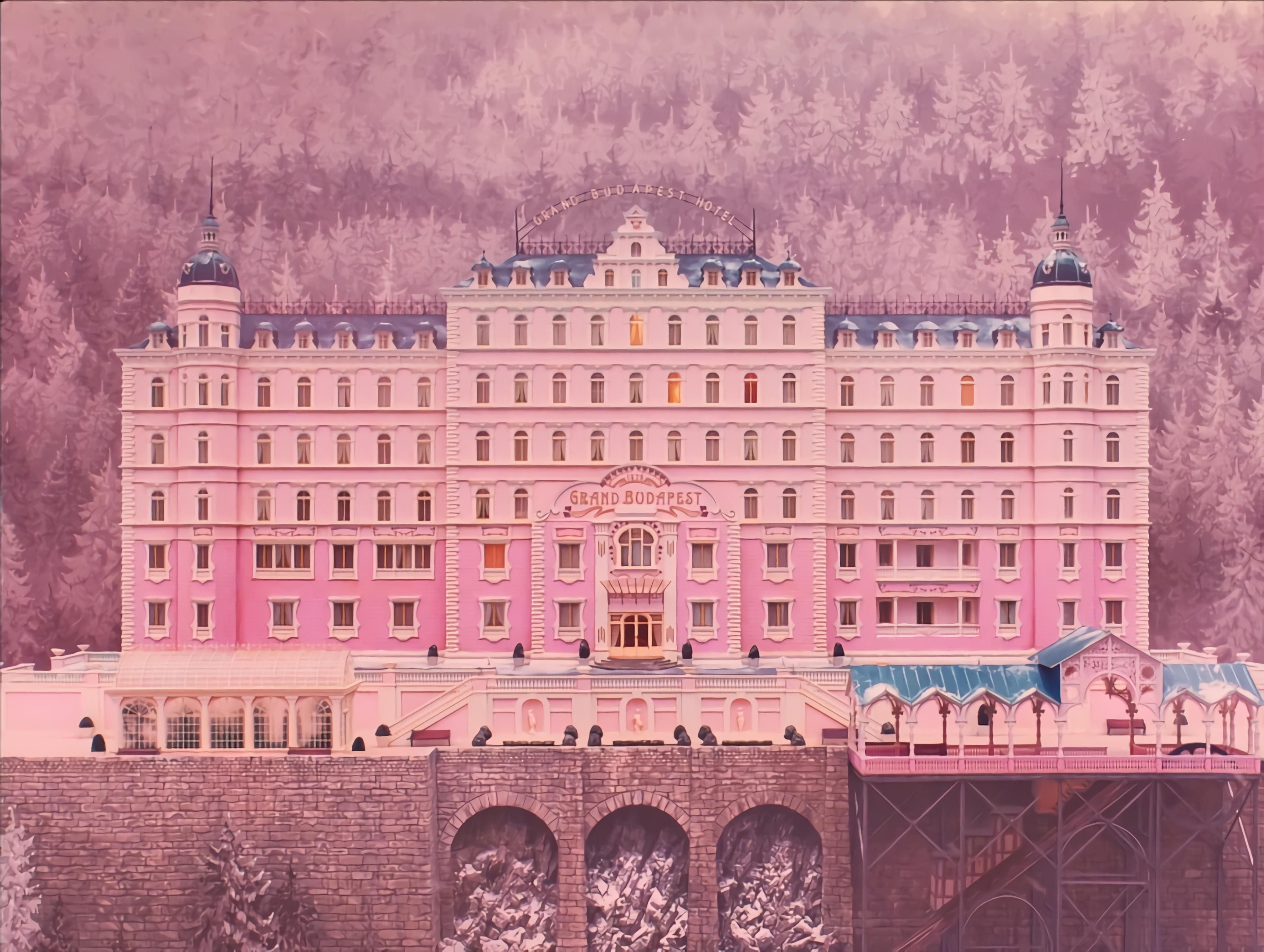 Pink Hotel 3652x2752