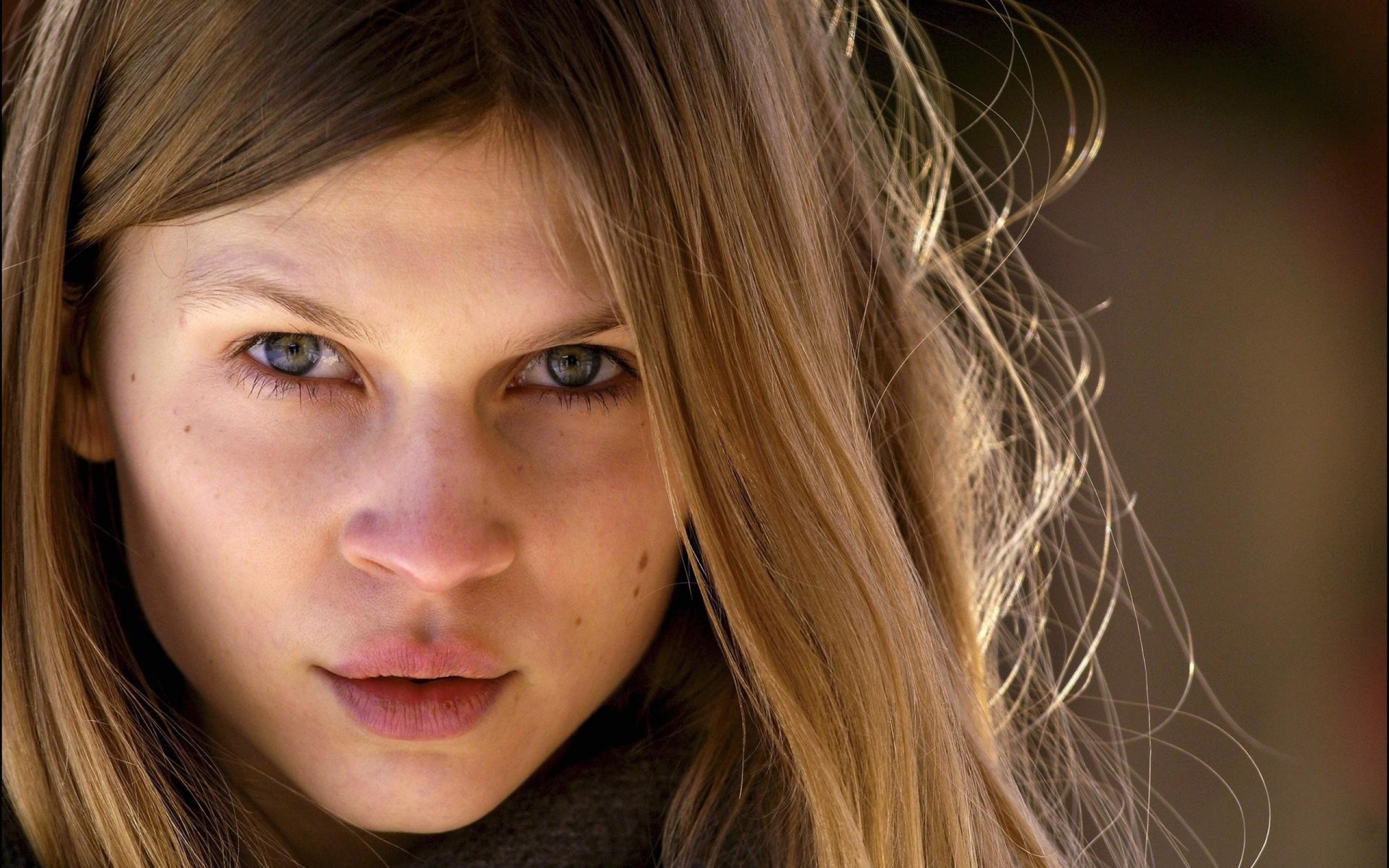 Clemence Poesy French Actress 2560x1600