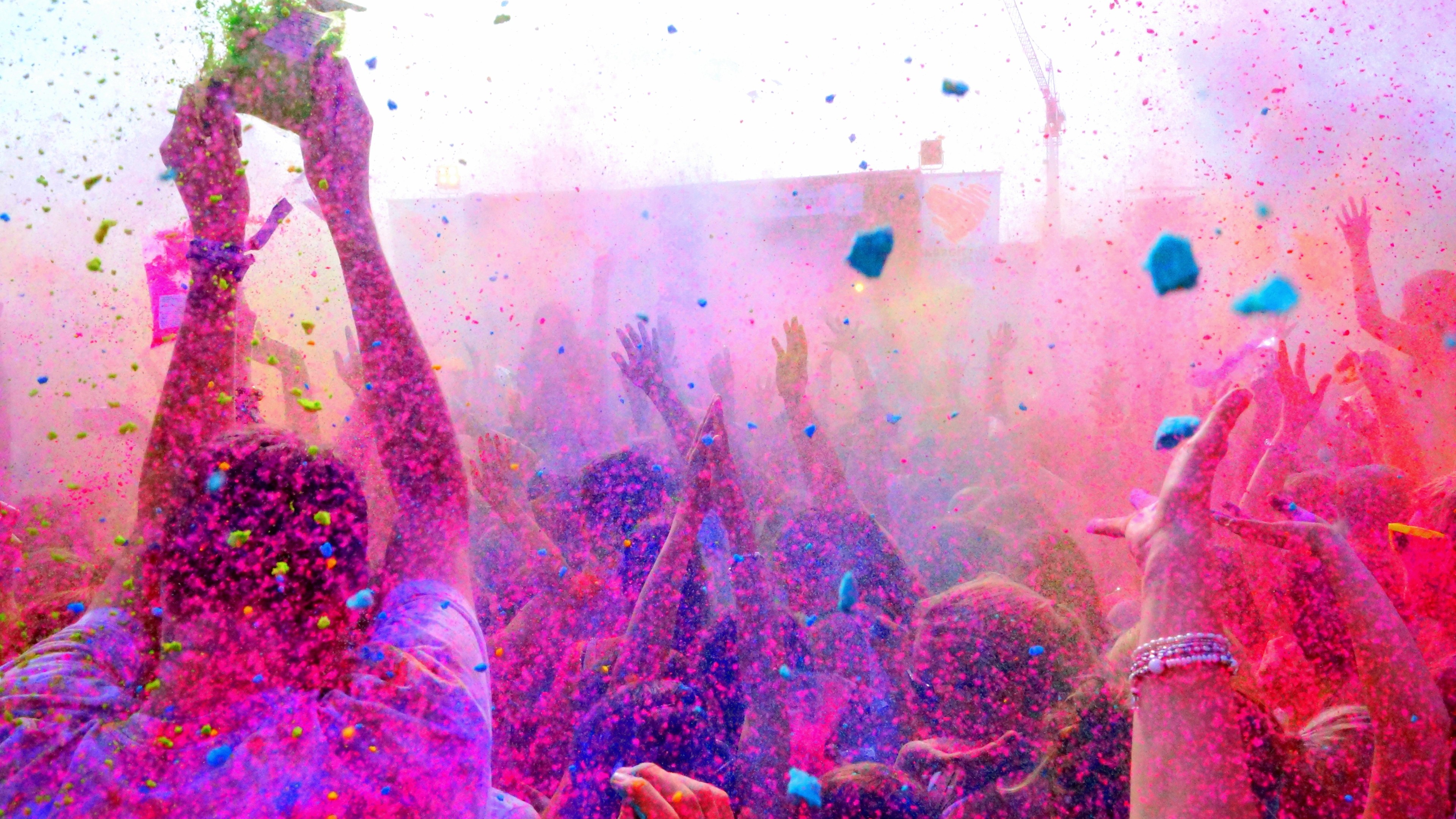 Festivals Photography People Colorful Pink 3840x2160