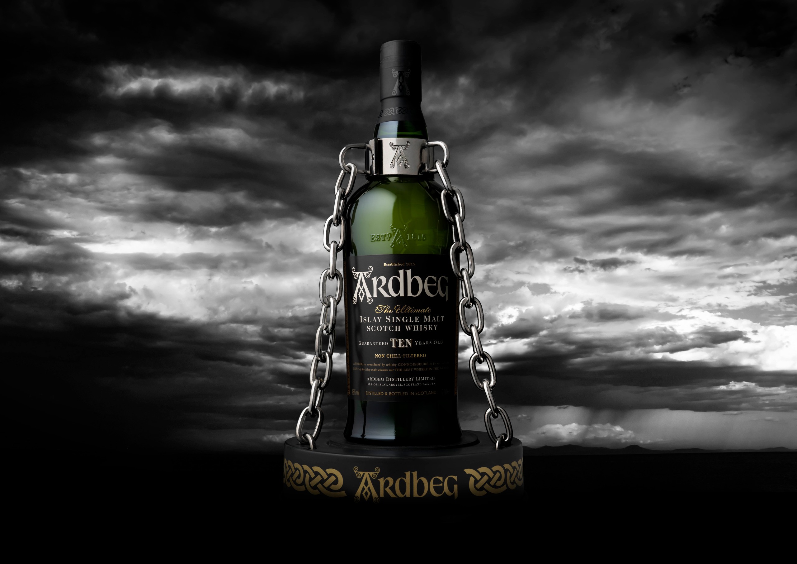Whisky Ardbeg Alcohol Scotch Bottles Chains Clouds Landscape 2560x1810