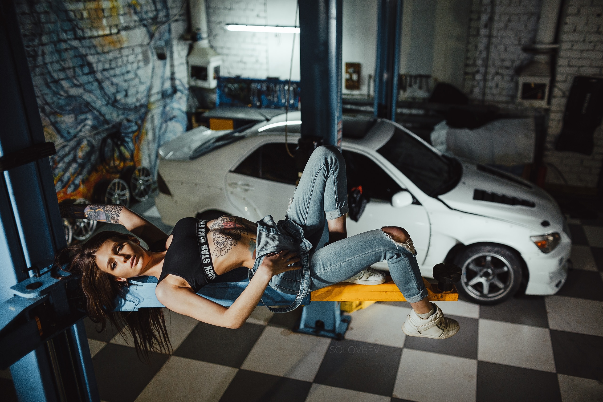 Women Artem Solov Ev Garage Sneakers Women With Cars Overalls Torn Clothes Ribs Black Top 2560x1707