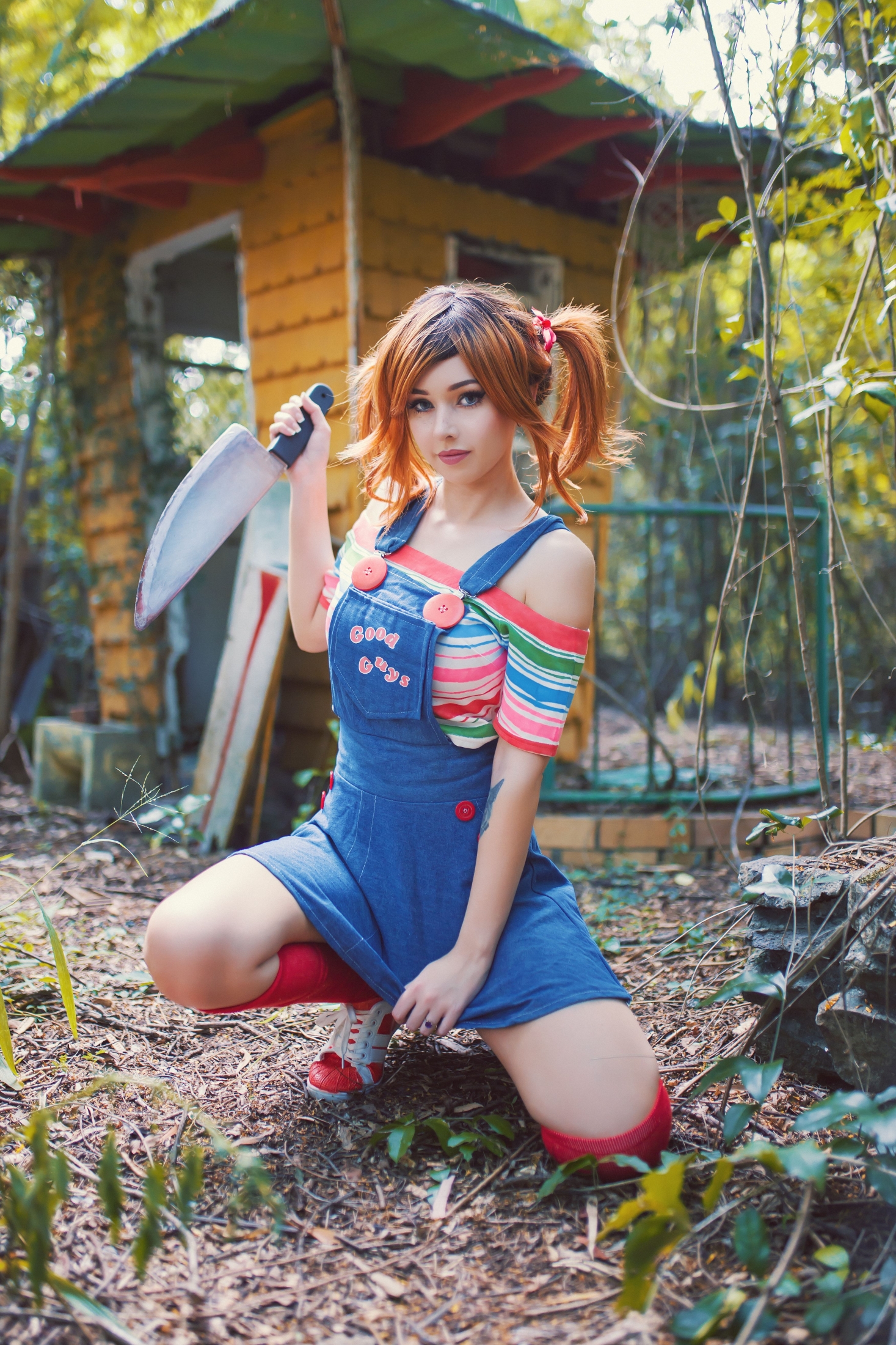 Women Model Dyed Hair Looking At Viewer Cosplay Chucky Sneakers Knee Highs Overalls Women Outdoors S 1467x2200