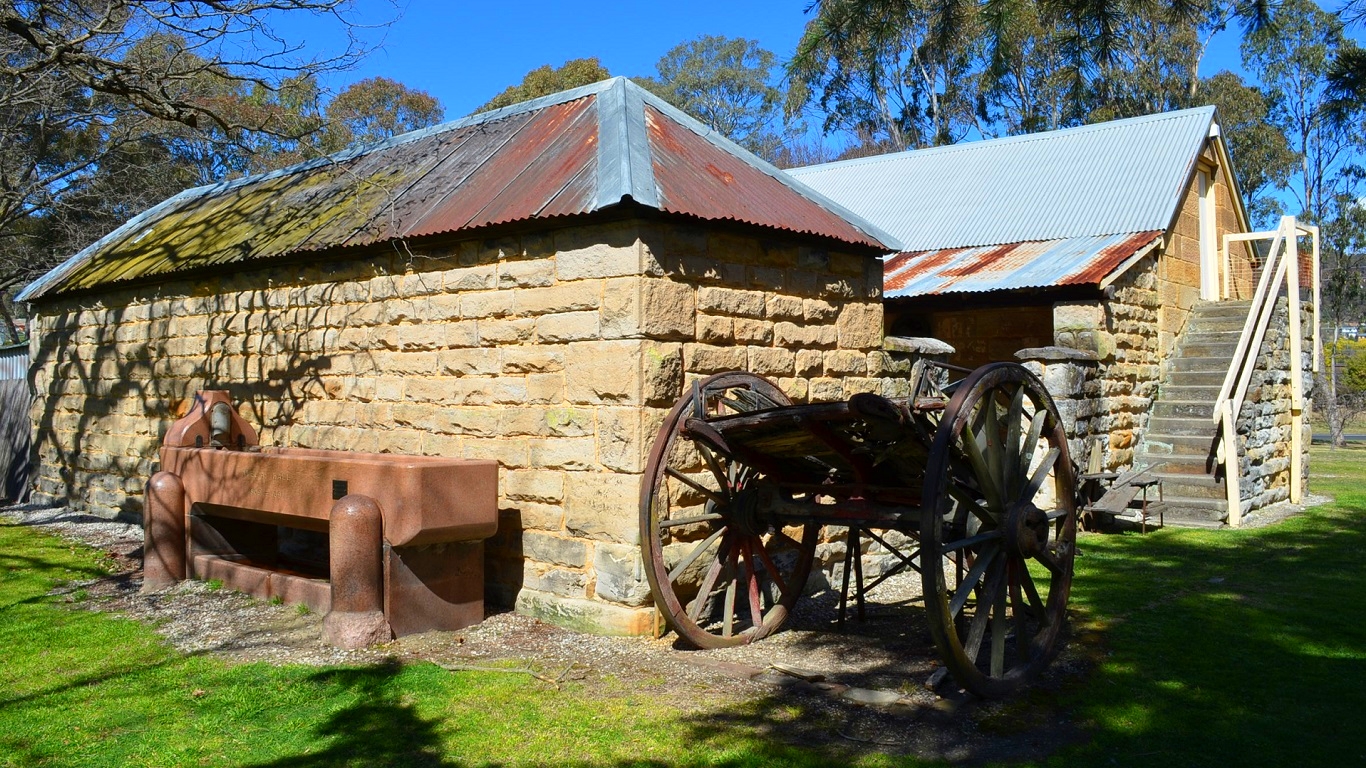 House Building Lithgow Cart Eskbank House Australia 1366x768