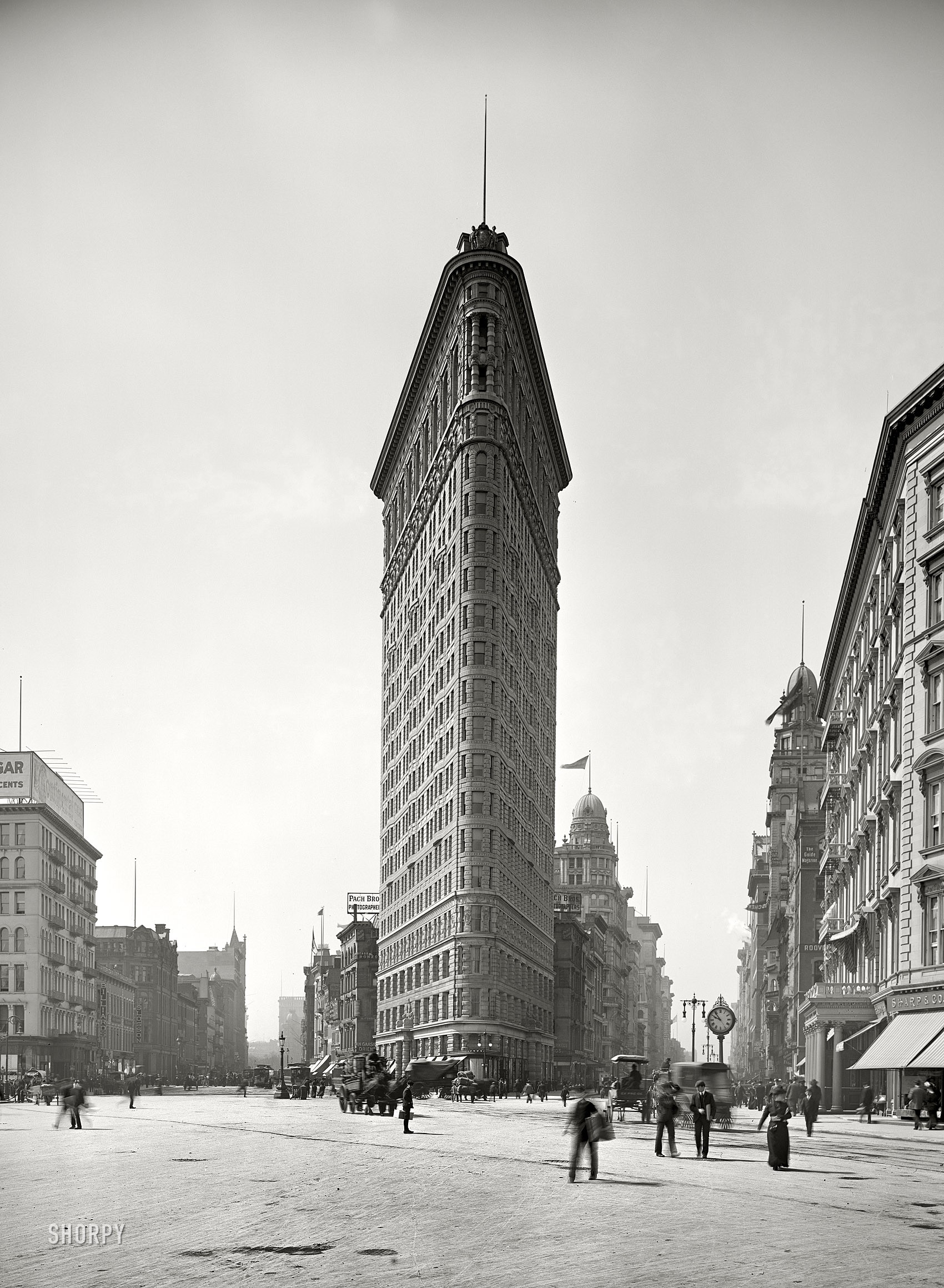 USA Flatiron Building New York City Shorpy Monochrome Old Photos Street Vintage 1700x2319