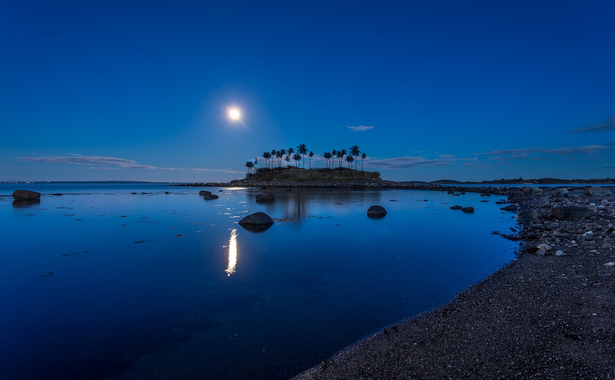 Landscape Nature Moonlight Coconuts Island Beach Blue Water Reflection Norway 2048x1267