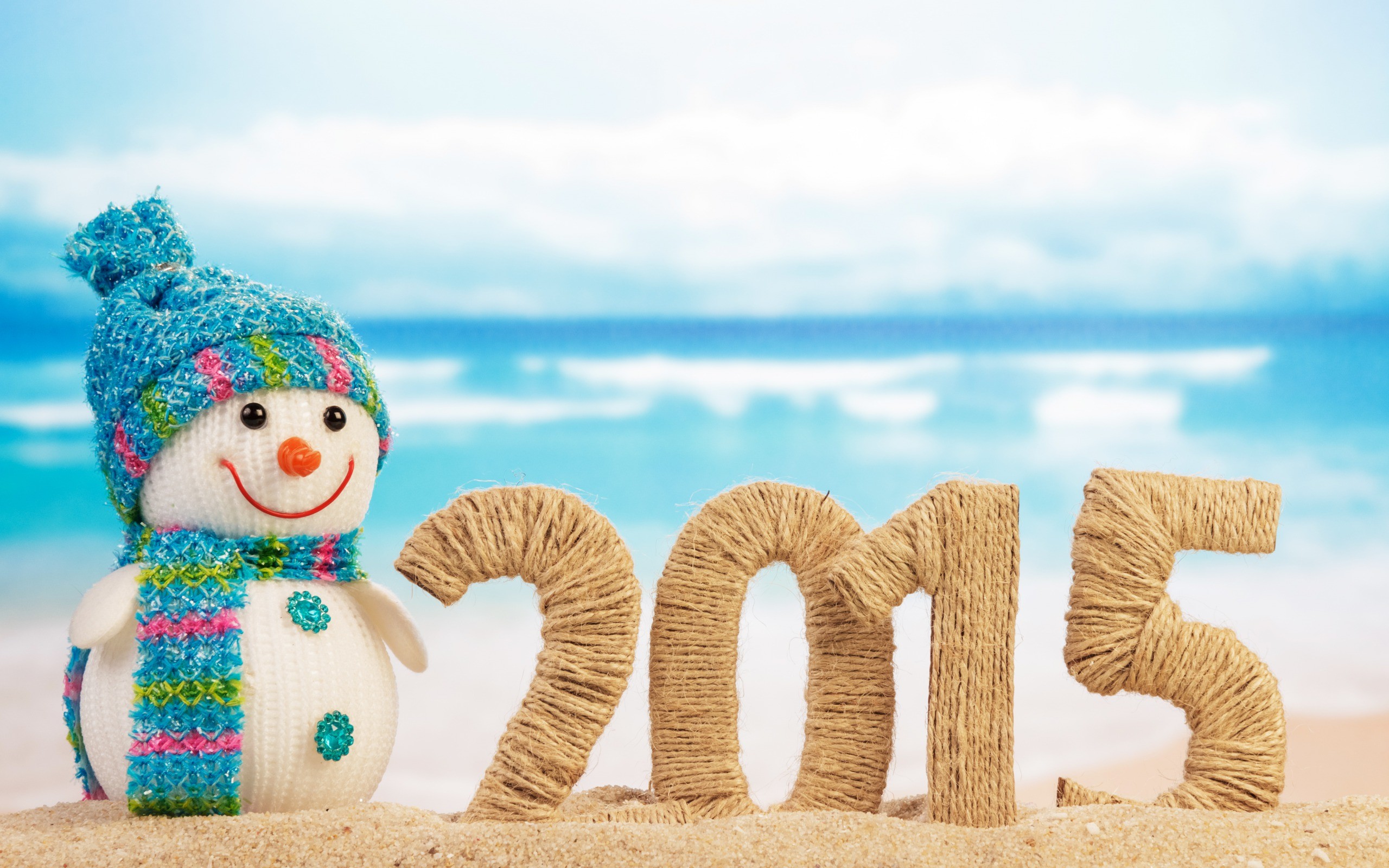 Christmas New Year Snowmen Sand 2015 2560x1600